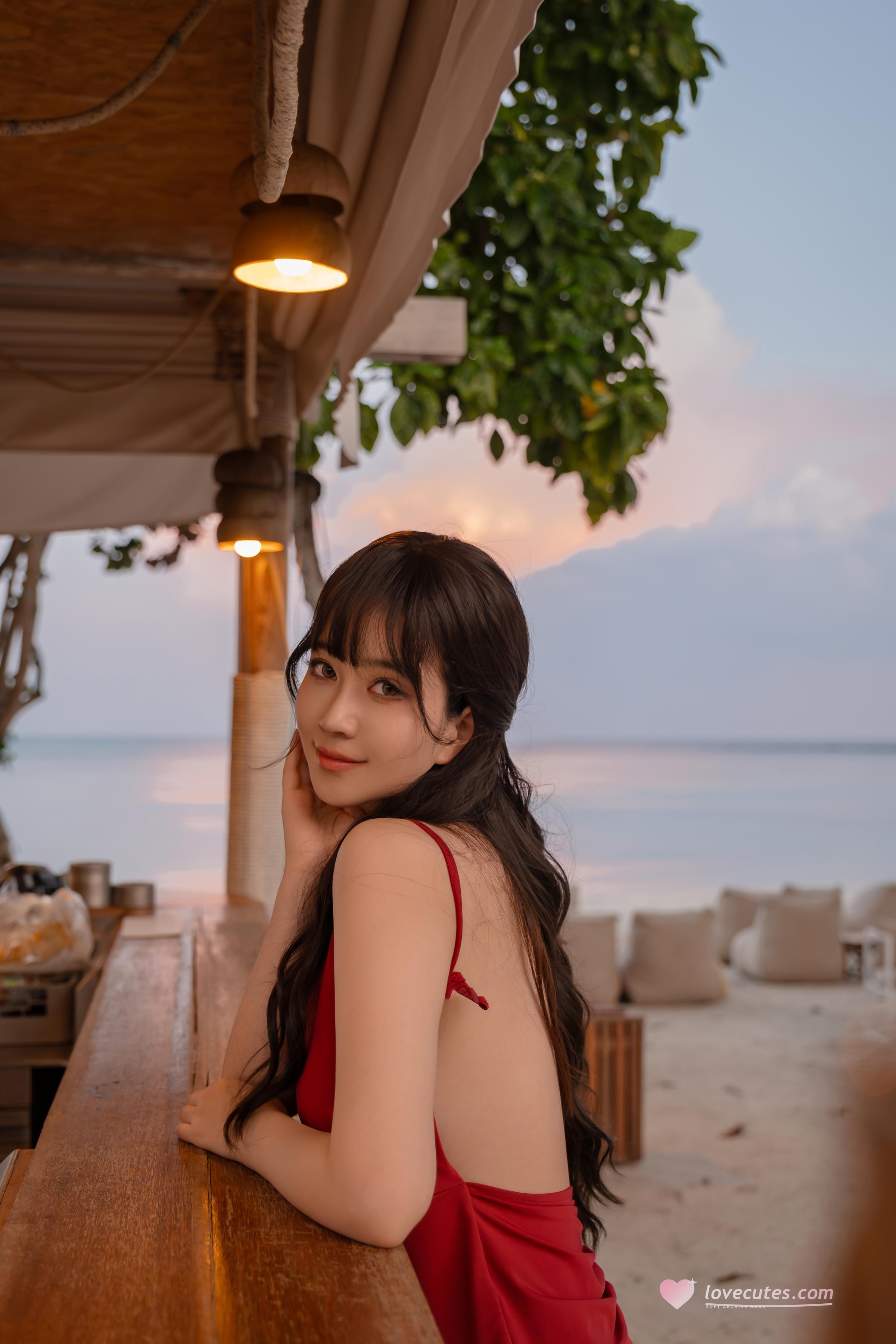 [私房] ปีต่อปี Nnian - คำพบ: ชุดแดงริมสระน้ำวันหยุด 80P