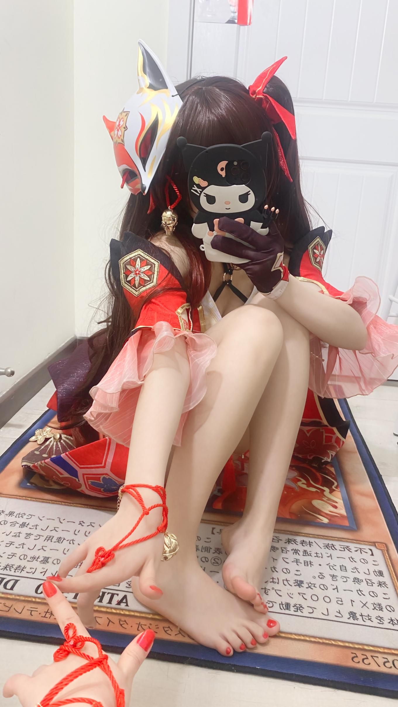 [คอสเพลย์] 白栎Shirly - 崩坏星穹铁道 花火: ขาเรียวสวยในถุงน่องดำขาว 53P3V