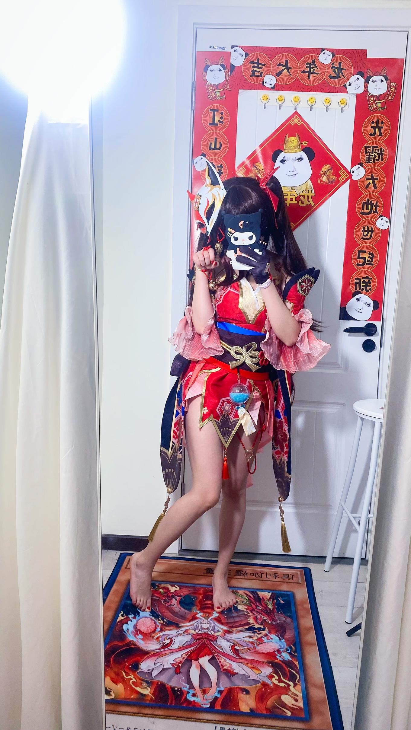 [costume扮演] 白栎Shirly - 崩壞星穹鐵道 花火：黑白絲襪美腿足控還原 53P3V