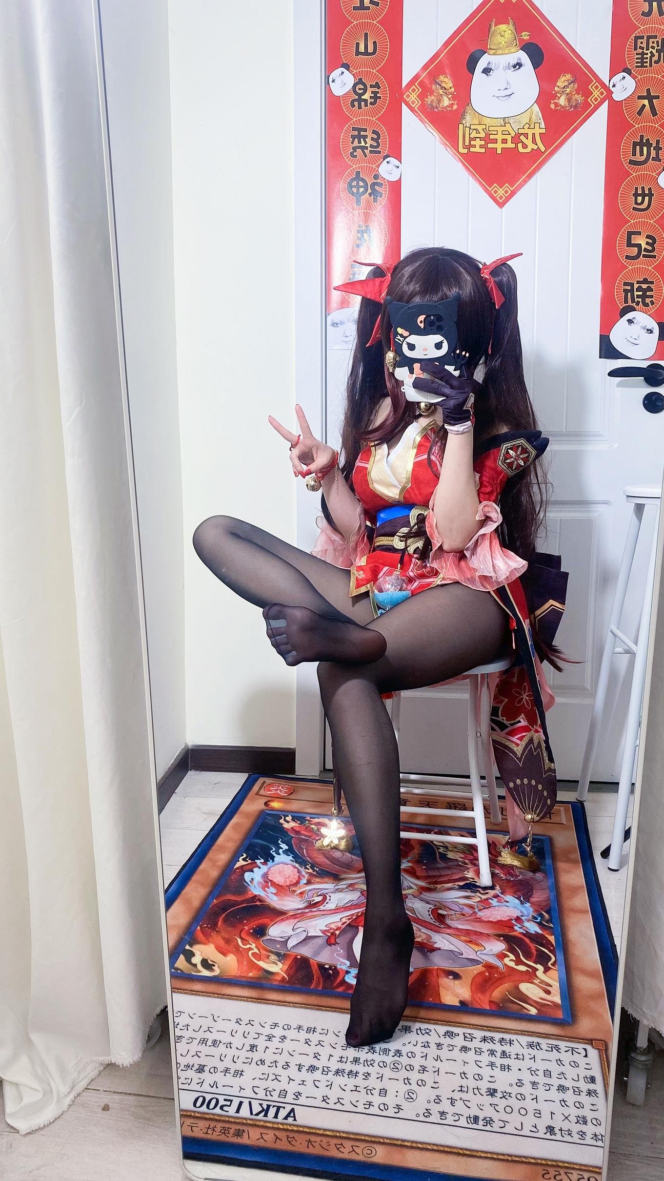 [cosplay] 白栎Shirly - 崩坏星穹铁道 花火：黑白丝袜美腿足控还原 53P3V