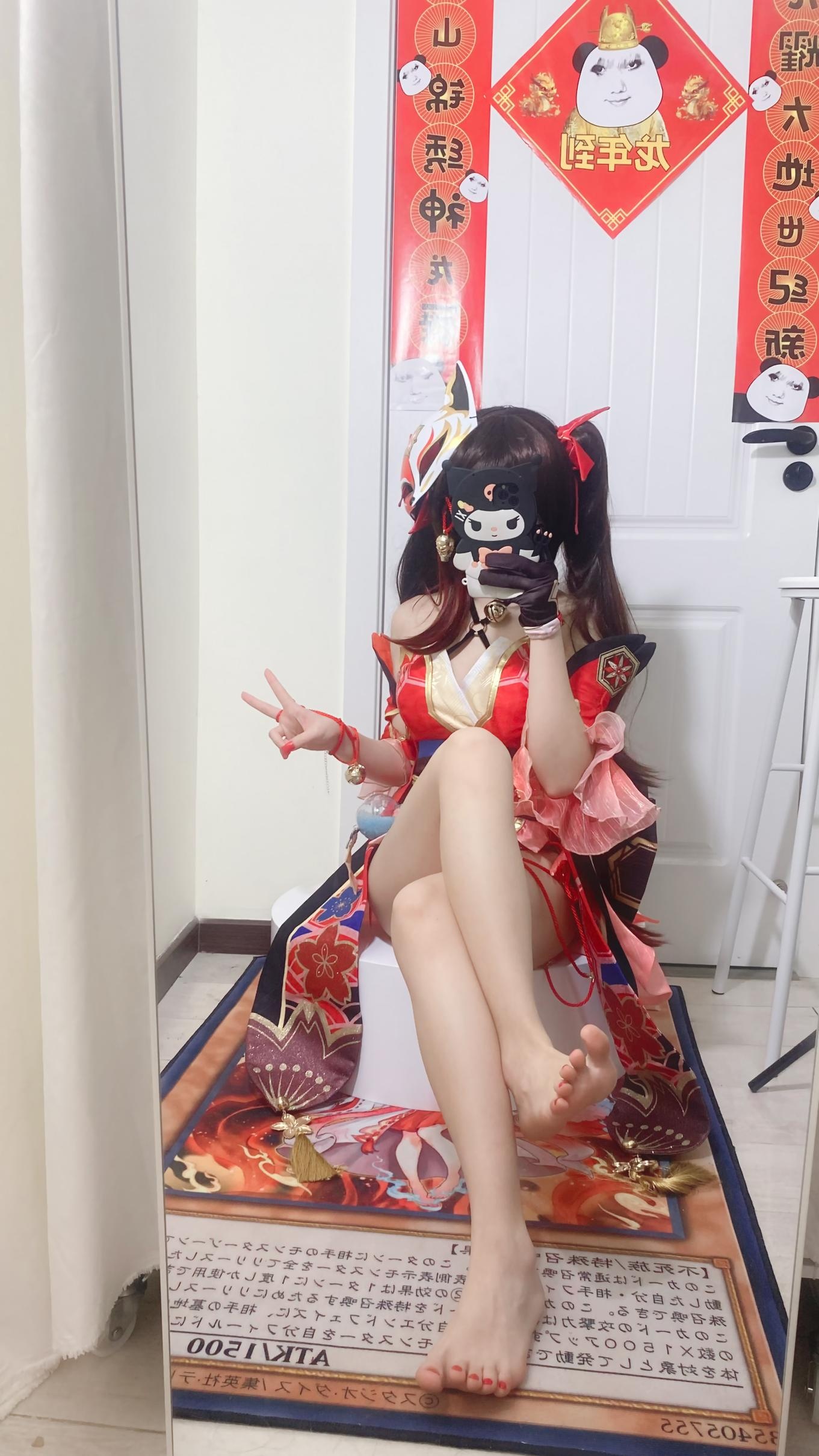 [cosplay] 白栎Shirly - 崩坏星穹铁道 花火：黑白丝袜美腿足控还原 53P3V