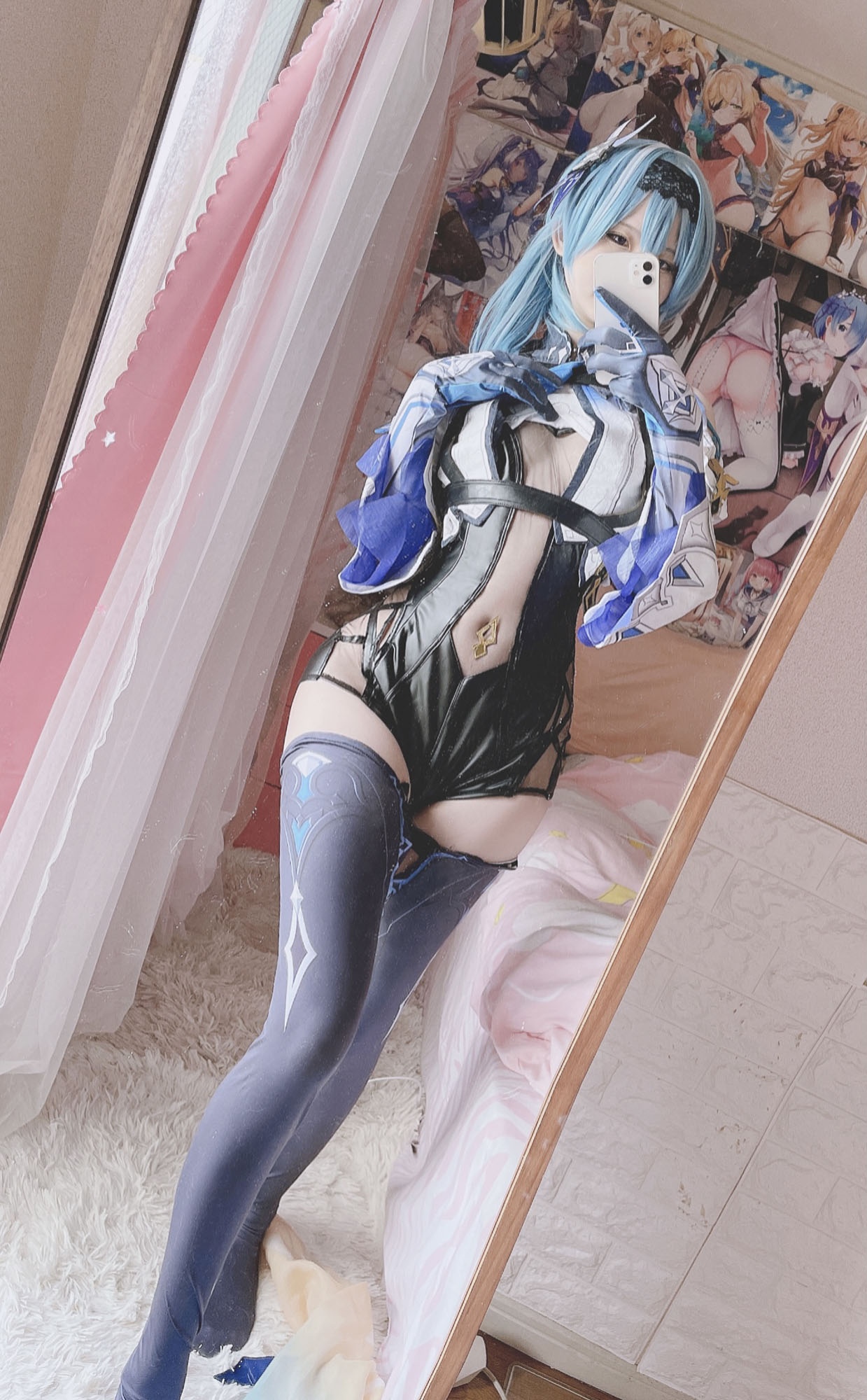 [cosplay] 习呆呆 - 原神 尤拉：连体战衣翘臀美腿大尺度还原 25P3V
