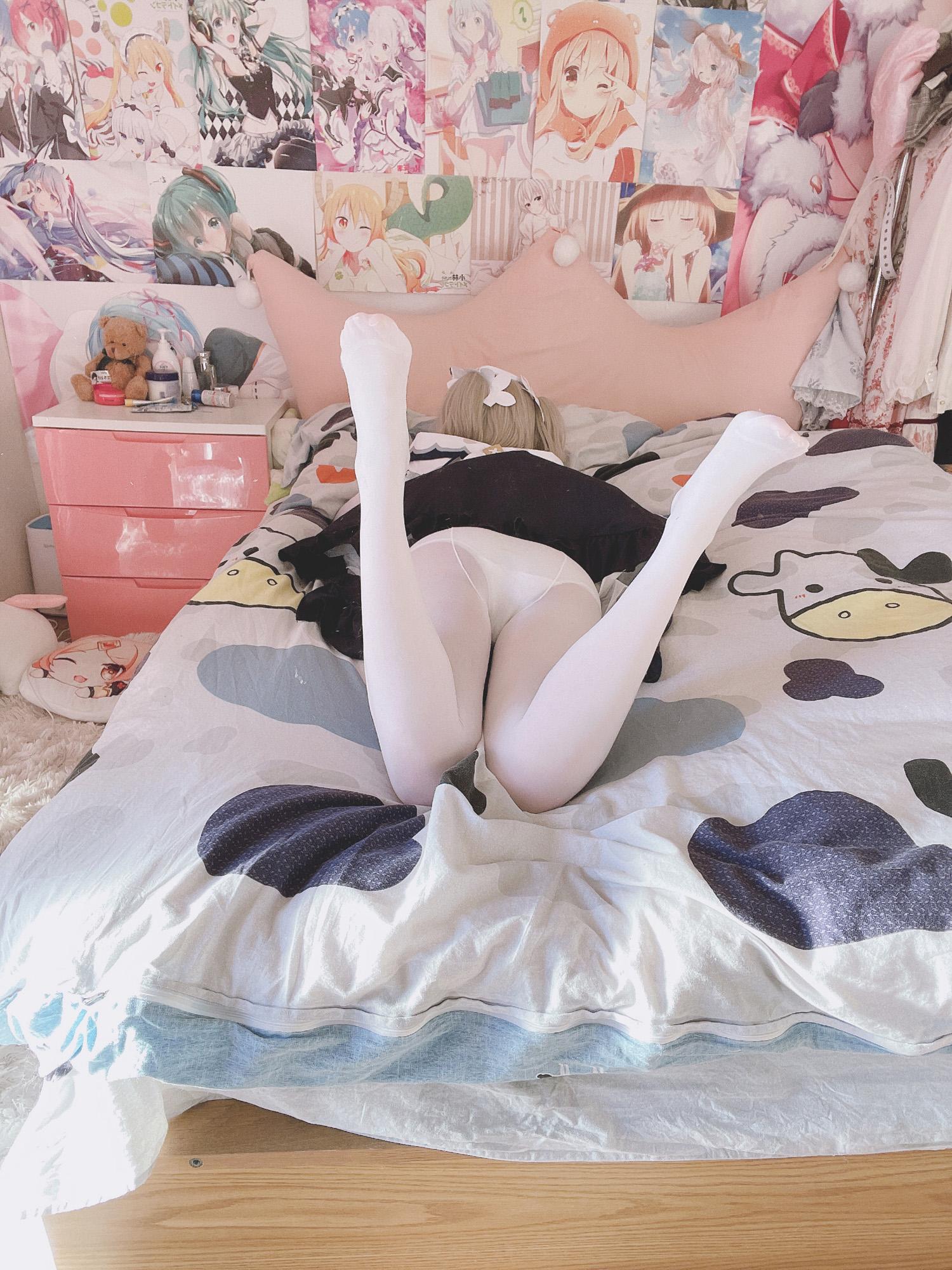 '[cosplay] 习呆呆 - Genshin Impact Ba Ba La: Đùi Trắng Gợi Cảm, Tái Hiện Đầy Mạo Hiểm 52P2V'