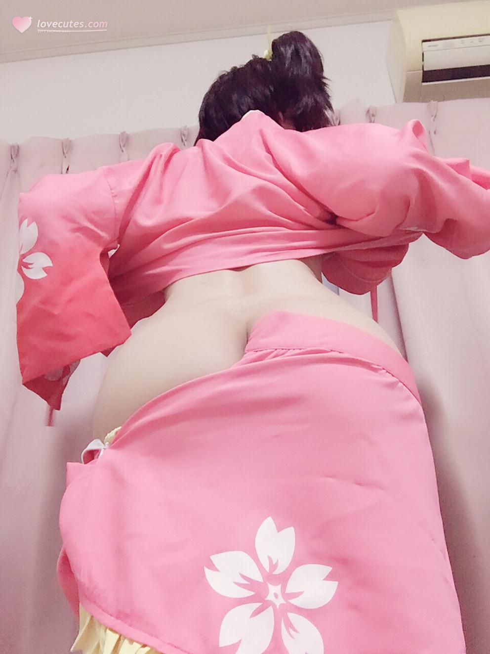 [cosplay] 习呆呆 - 甲铁城的卡巴内瑞 无名：粉衣露点美腿大尺度还原 36P3V