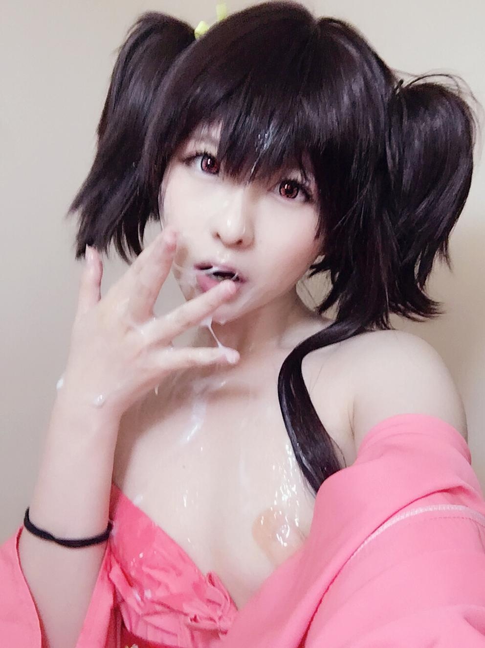 [cosplay] 习呆呆 - 甲铁城的卡巴内瑞 无名：粉衣露点美腿大尺度还原 36P3V