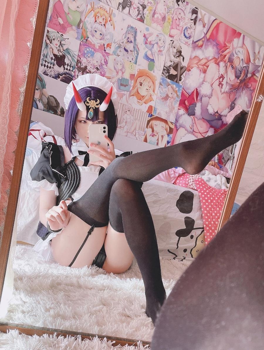 [cosplay] 习呆呆 - 酒吞童子：鬼角黑丝开档大尺度还原 47P2V