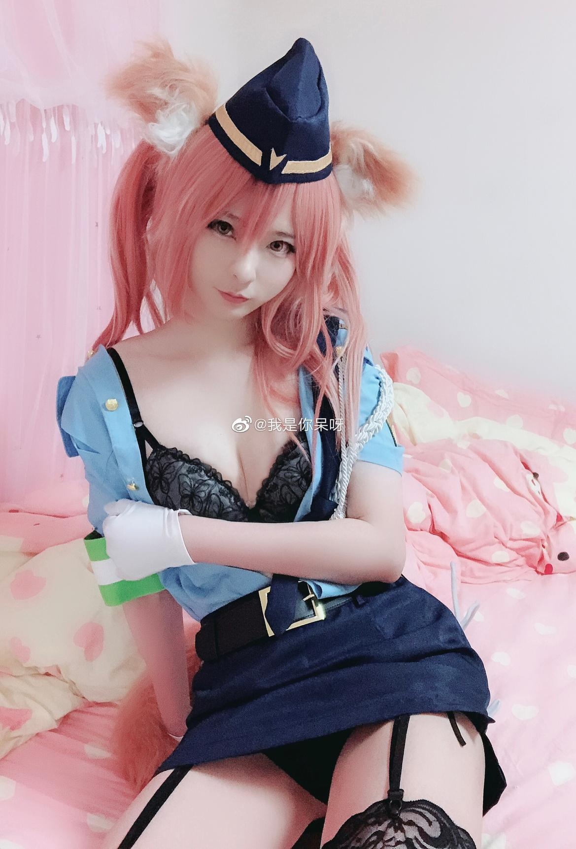 [Cosplay] Xi Daidai - Fate Tamamo-no-Mae: Police Uniform, Animal Ears, Black Stockings, Beautiful Legs Restoration 27P2V