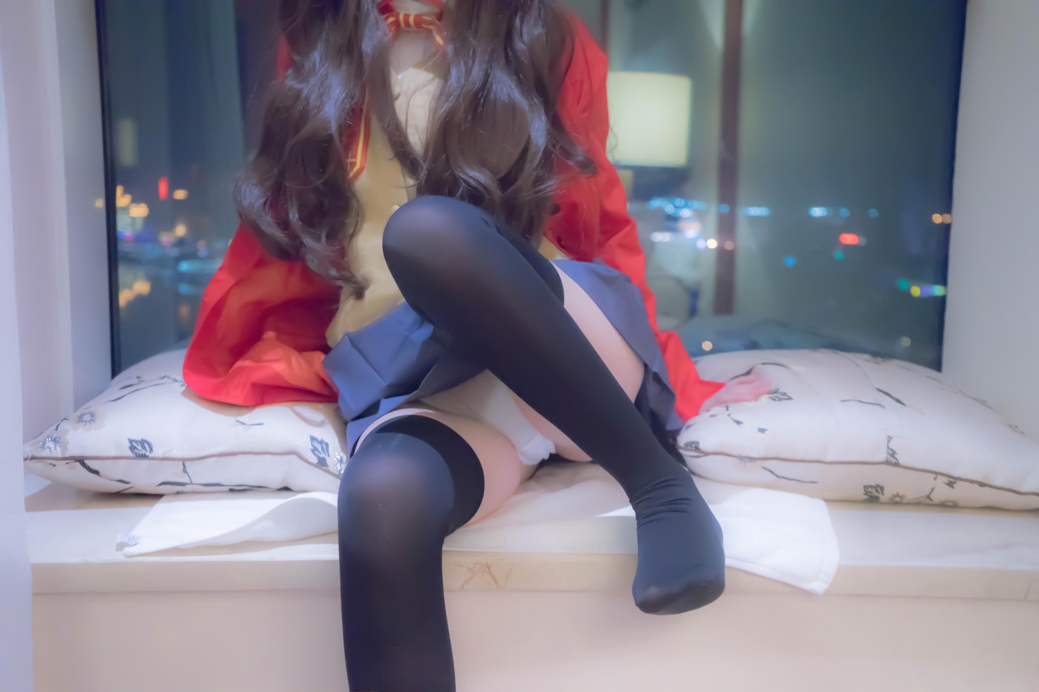 '[cosplay] Thiếu Nữ Điện Ảnh - Fate T远坂凛: Phục Hồi Nhân Vật Đầy Đủ 72P'