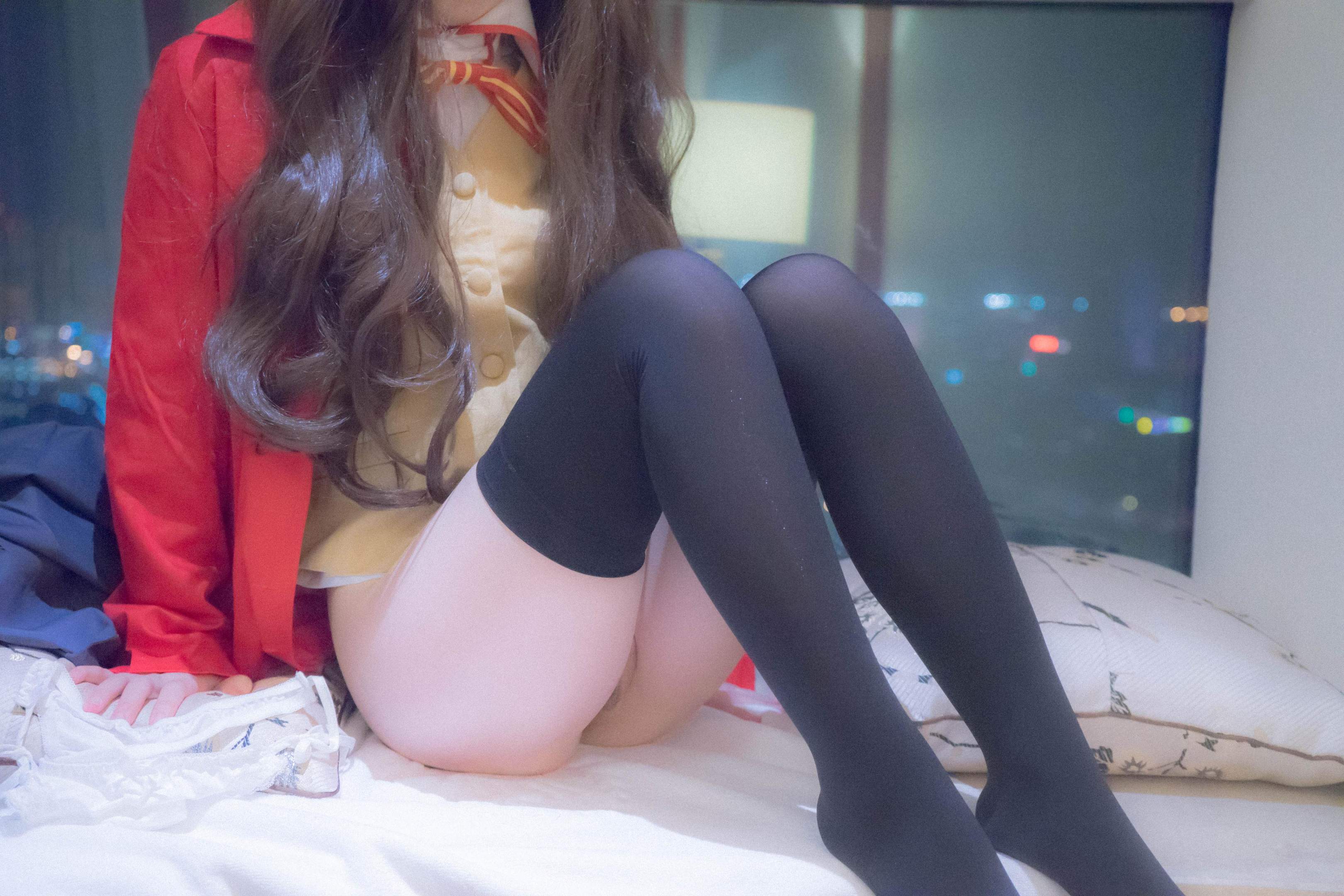 [cosplay] 少女映画 - Fate 远坂凛：大尺度角色还原 72P