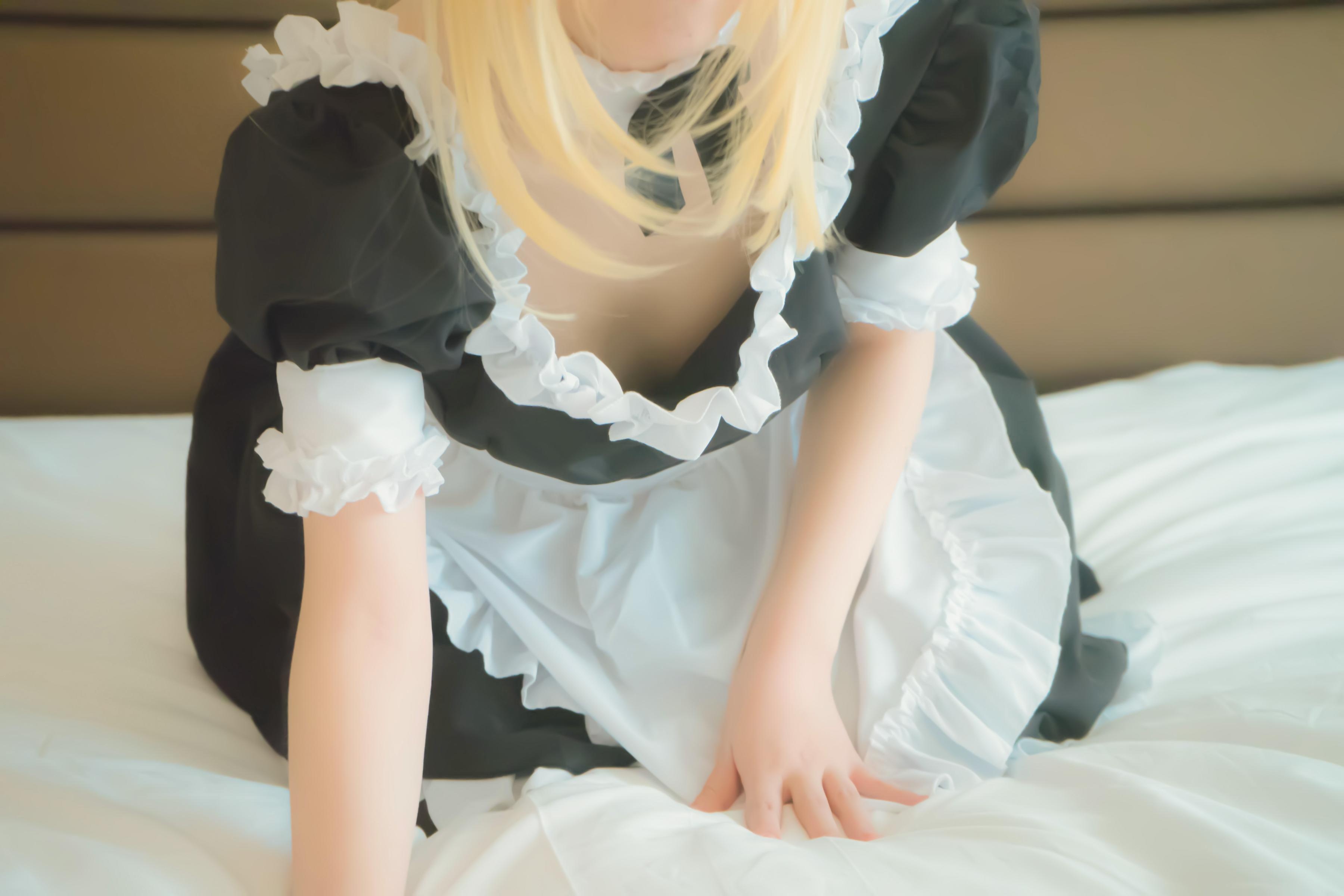 【Cosplay】少女映画 - Fate Saber 女僕：大尺度角色還原 107P