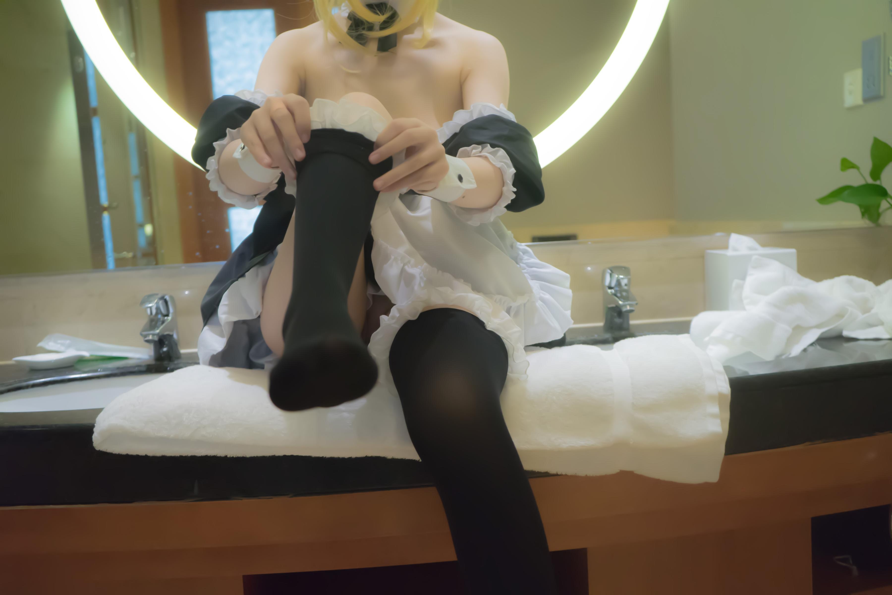 【Cosplay】少女映画 - Fate Saber 女僕：大尺度角色還原 107P