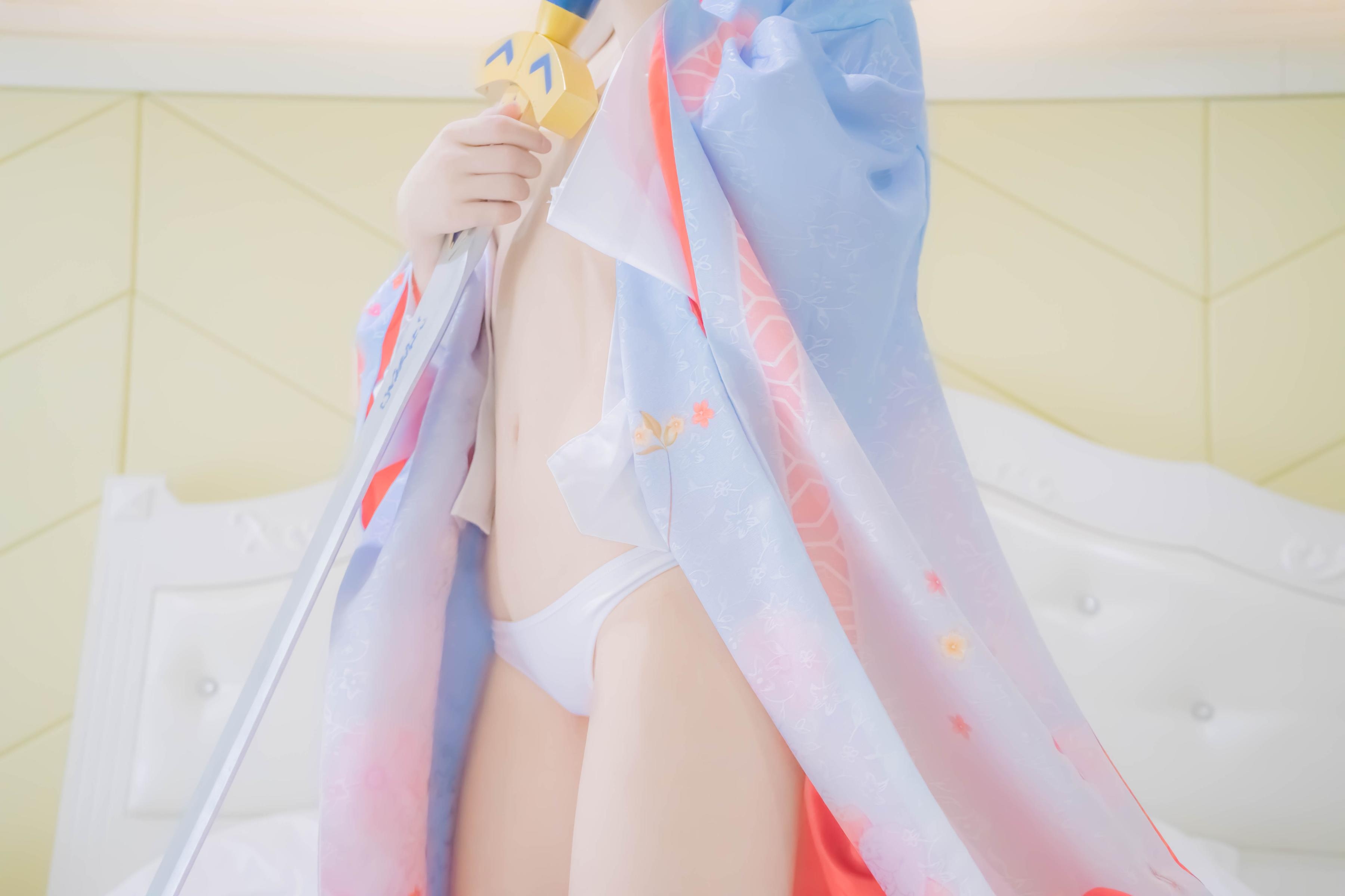 [Cosplay] Girl Movie - Fate Saber in Traditional Kimono: High-Scale Character Recreation 88P