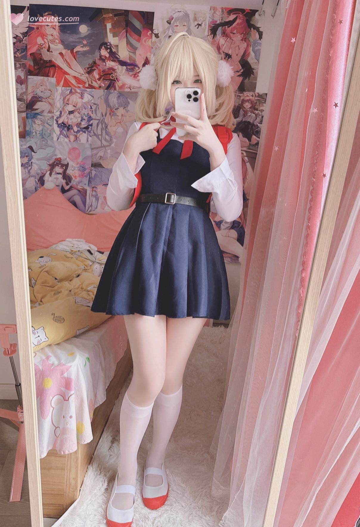 [costume play] 习呆呆 - 時雨羽衣：黒ドレス白ソックスの大胆再現 24P2V