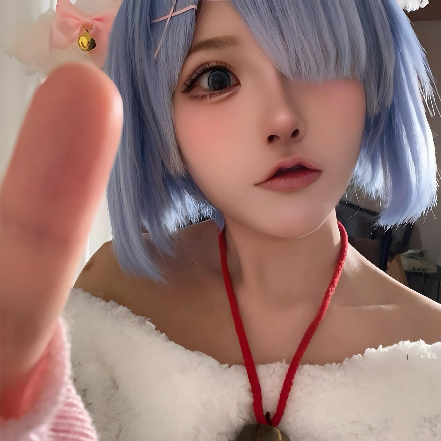 [私房] CatDemon喵崽 - 主人を待つ小羊：ウサ耳短裙と美脚の魅力 95P21V
