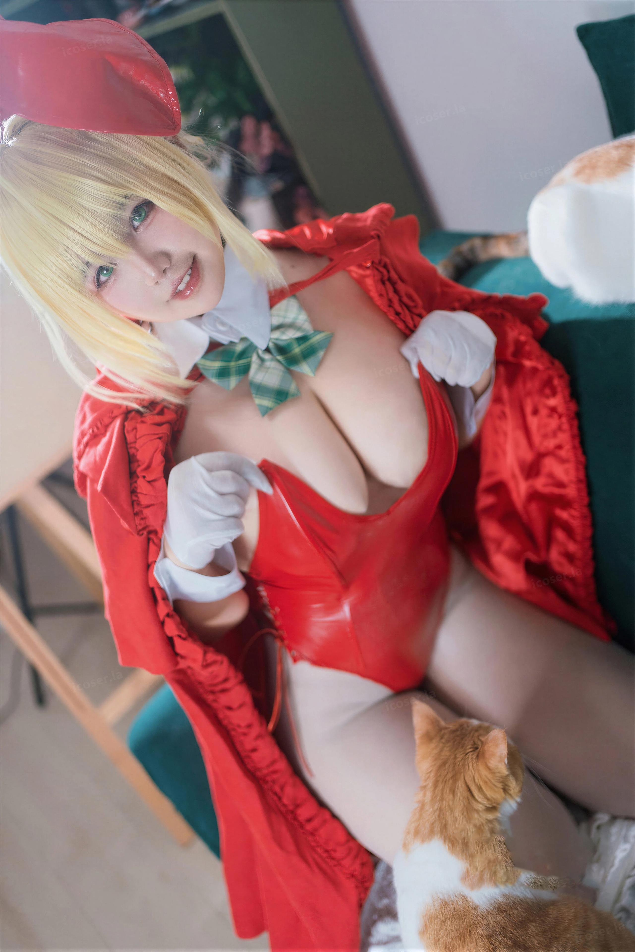 '[cosplay] 阿半 hôm nay rất vui - FGO Ni Lộc Giáng Sinh: Đỏ Trắng Siêu Ngực Đẹp Chân Dài Tái Hiện 71P'