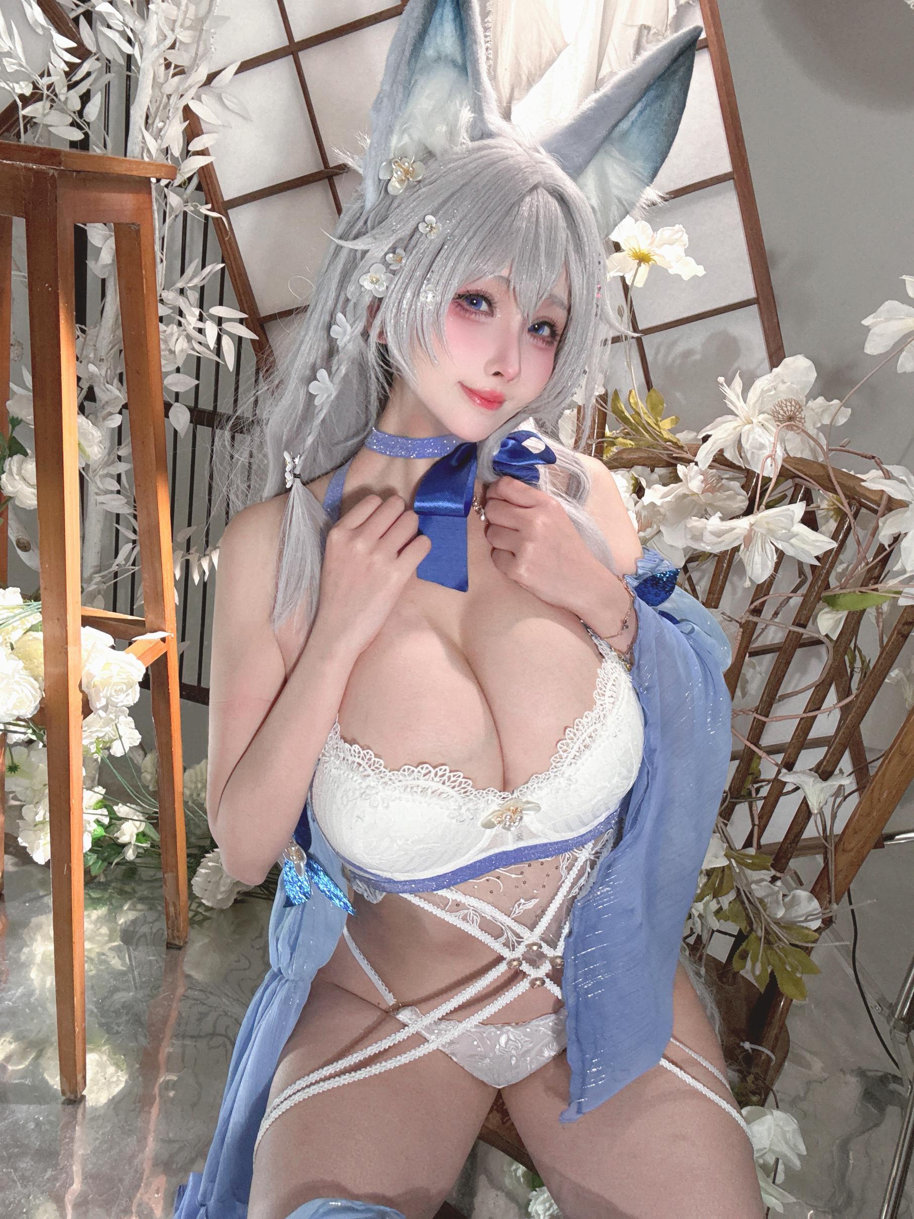 '[cosplay] rioko凉凉子 - 信浓水夏: Tai cáo trắng xanh, ngực đẹp, chân dài - 37P'