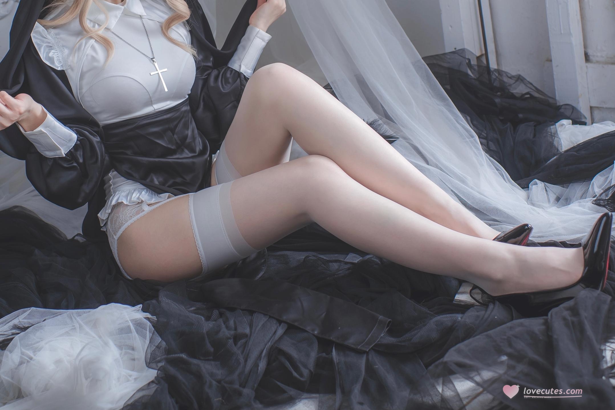 [写真] 桃濑衣衣 - 修女：白丝修女蕾丝内衣写真 59P3V