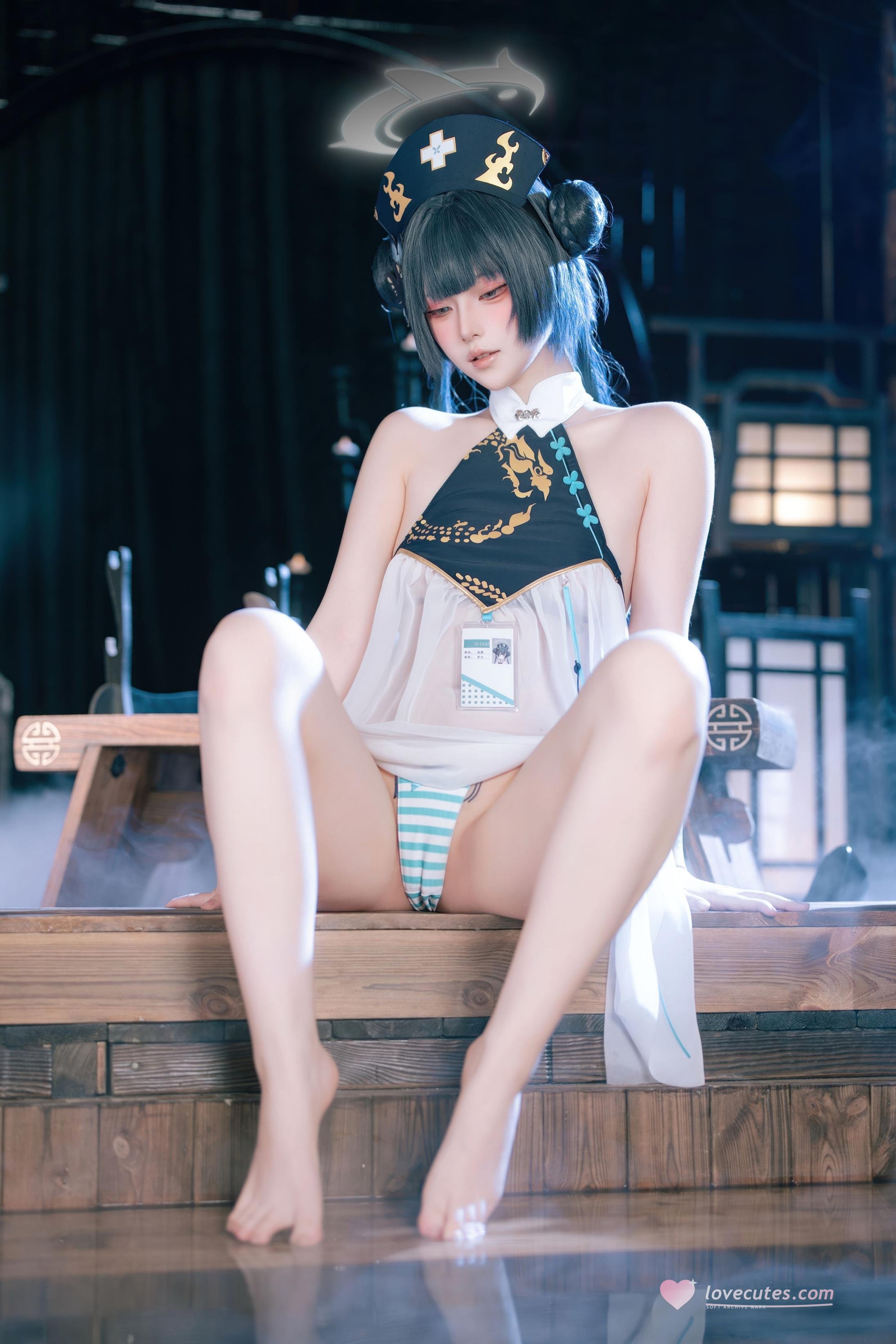 [cosplay] 屿鱼 - 蔚蓝档案 妃咲同人护士：护士装美腿翘臀还原 65P