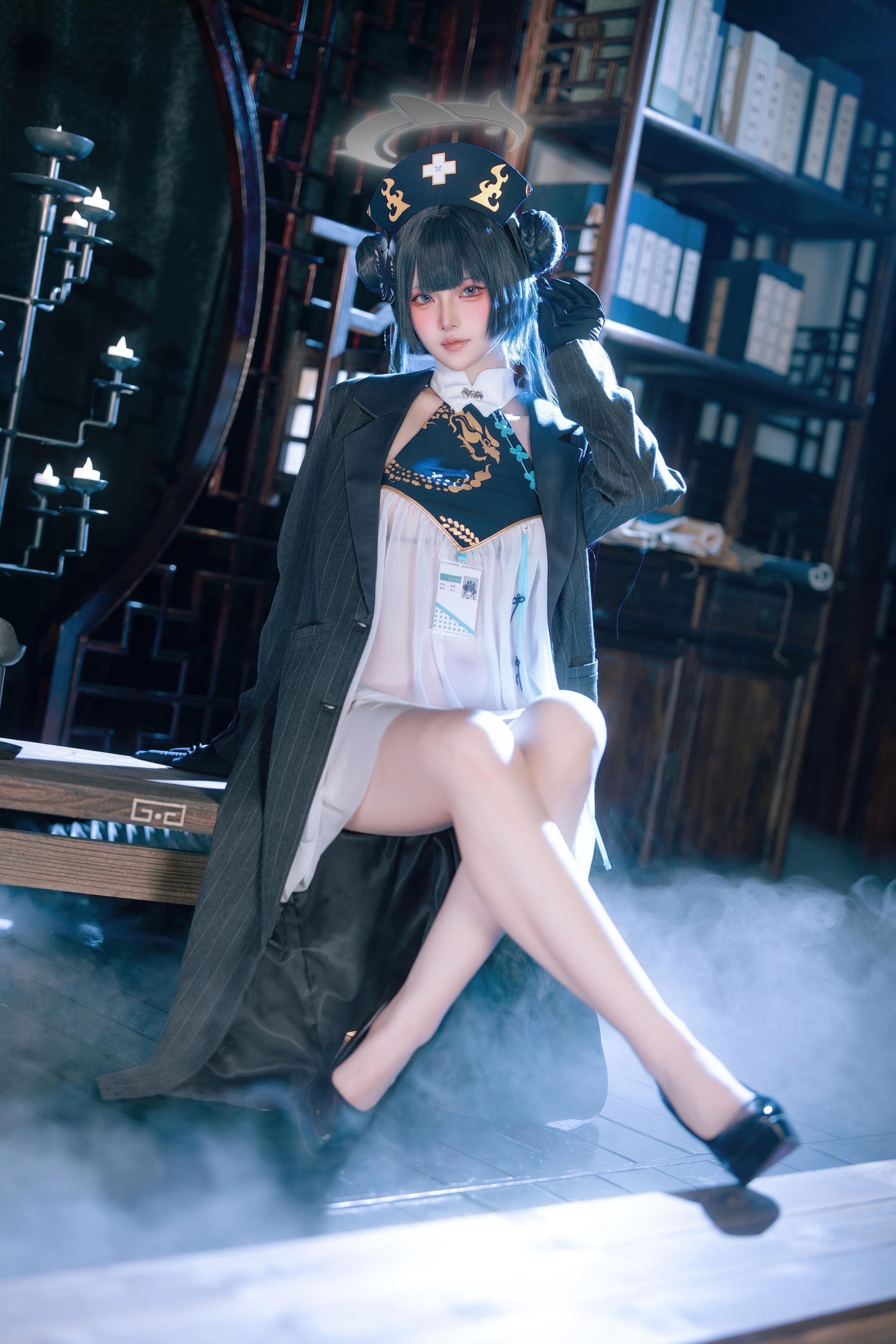 [cosplay] 屿魚 - 蔚藍檔案 妃咲同人護士：護士裝美腿翹臀還原 65P