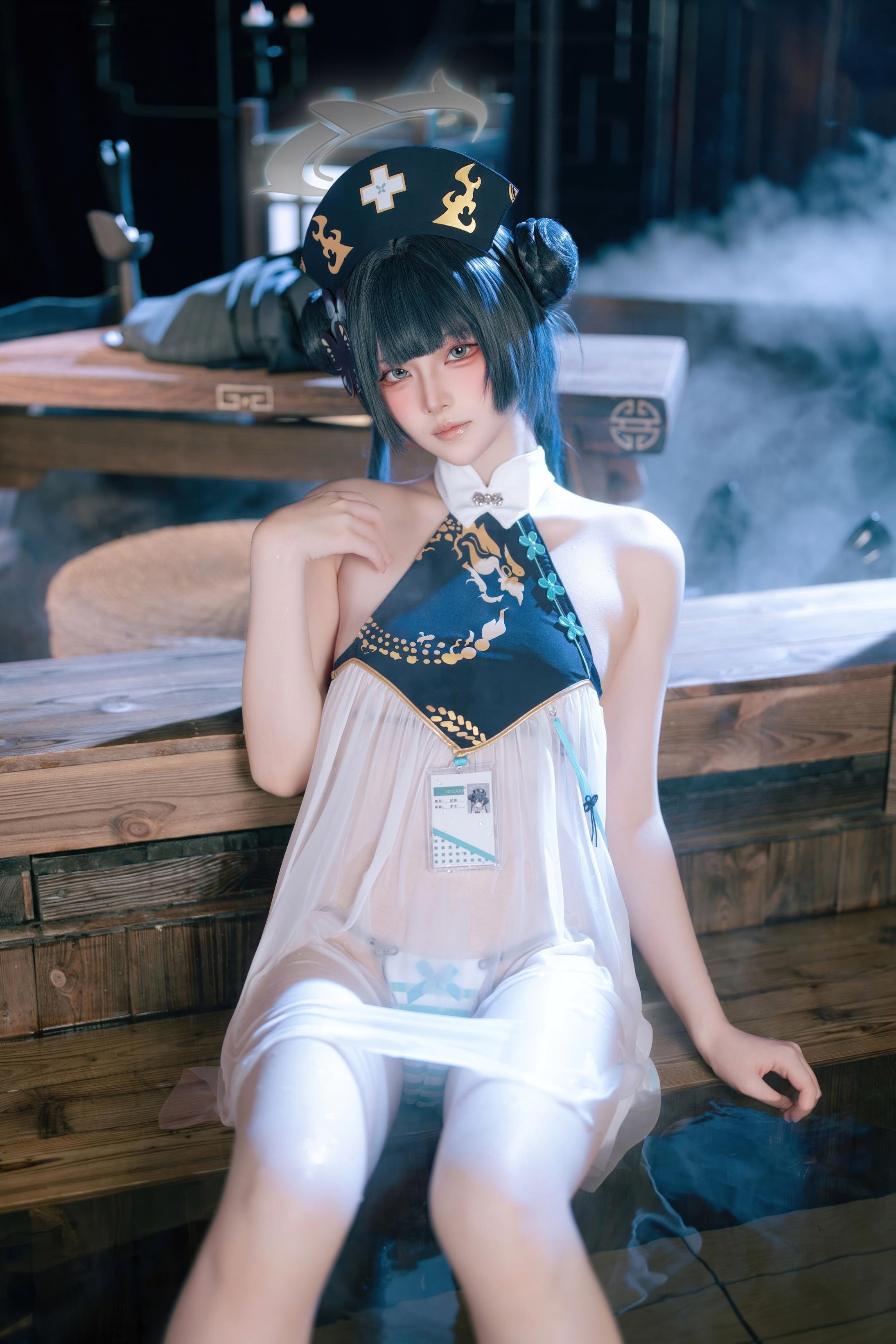 [cosplay] 屿魚 - 蔚藍檔案 妃咲同人護士：護士裝美腿翹臀還原 65P