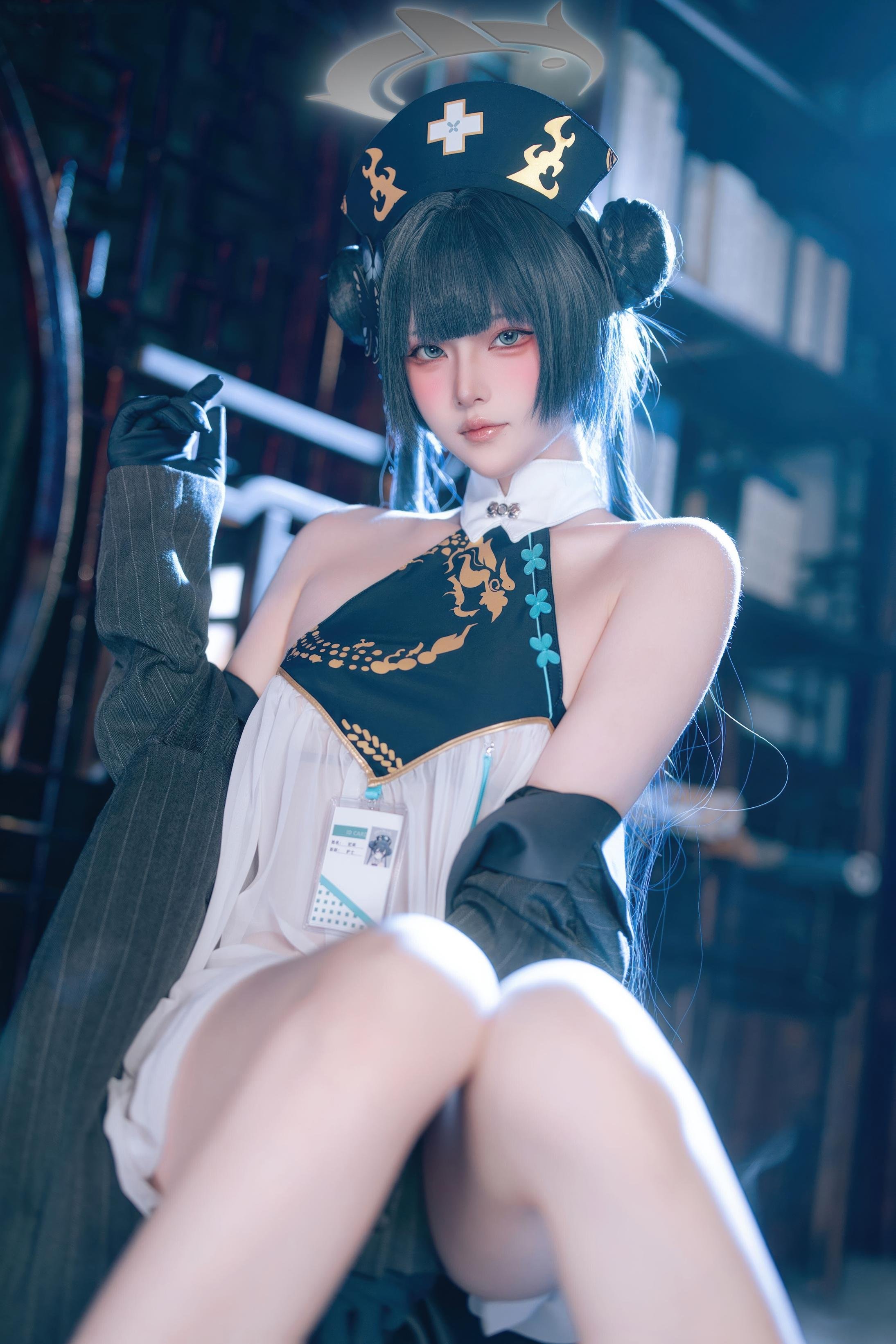 [cosplay] 屿魚 - 蔚藍檔案 妃咲同人護士：護士裝美腿翹臀還原 65P