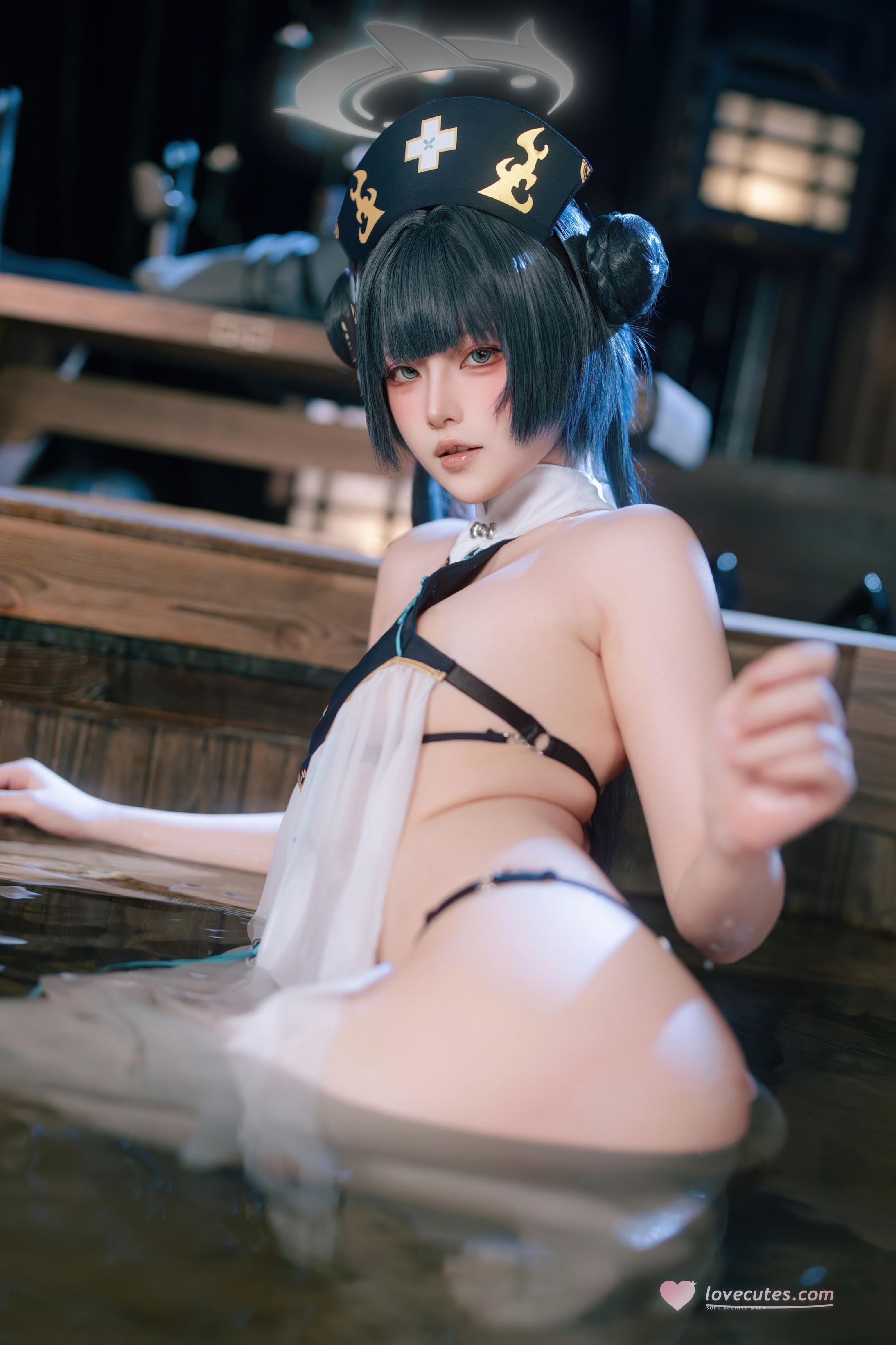 [cosplay] 屿魚 - 蔚藍檔案 妃咲同人護士：護士裝美腿翹臀還原 65P