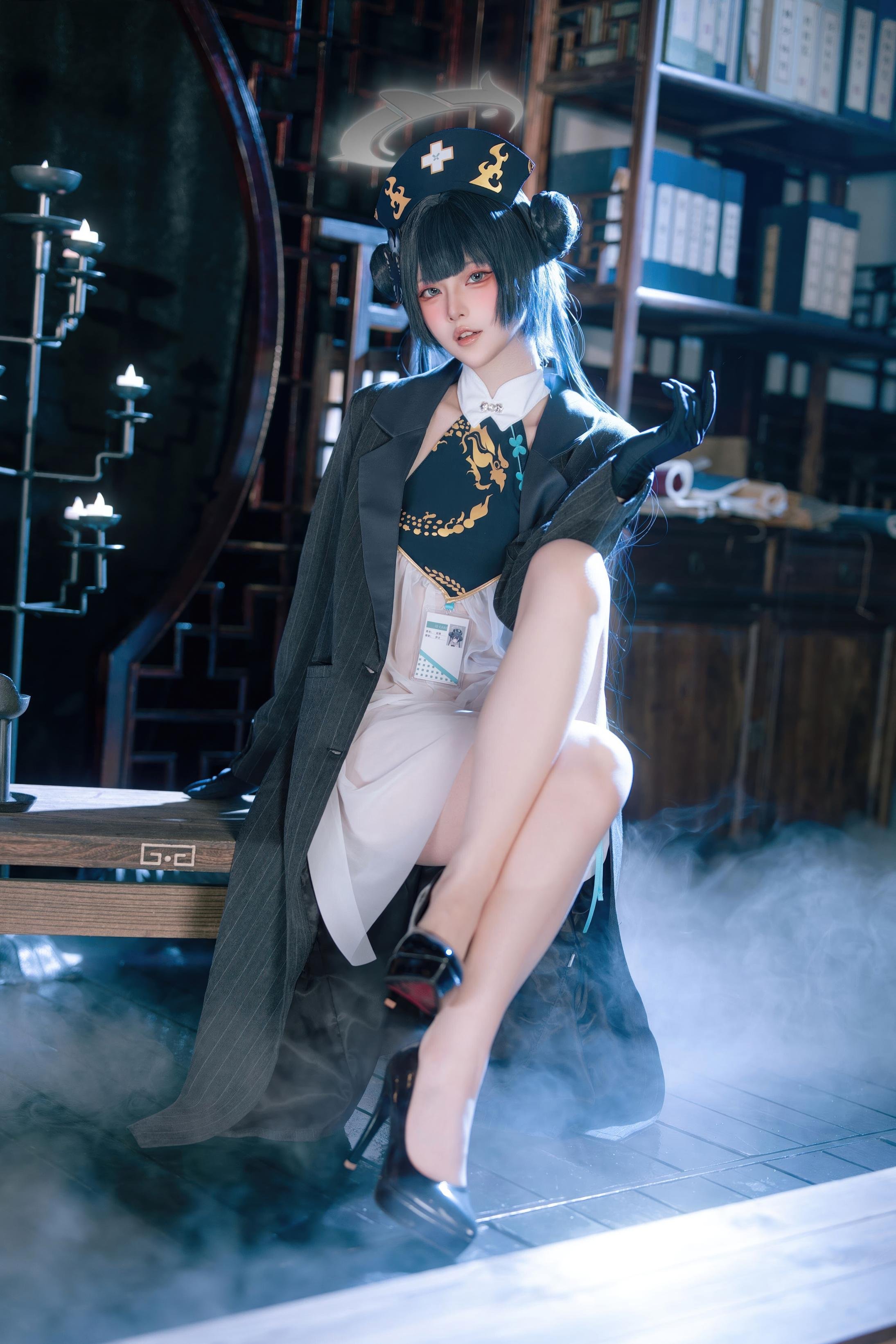 [cosplay] 屿鱼 - 蔚蓝档案 妃咲同人护士：护士装美腿翘臀还原 65P