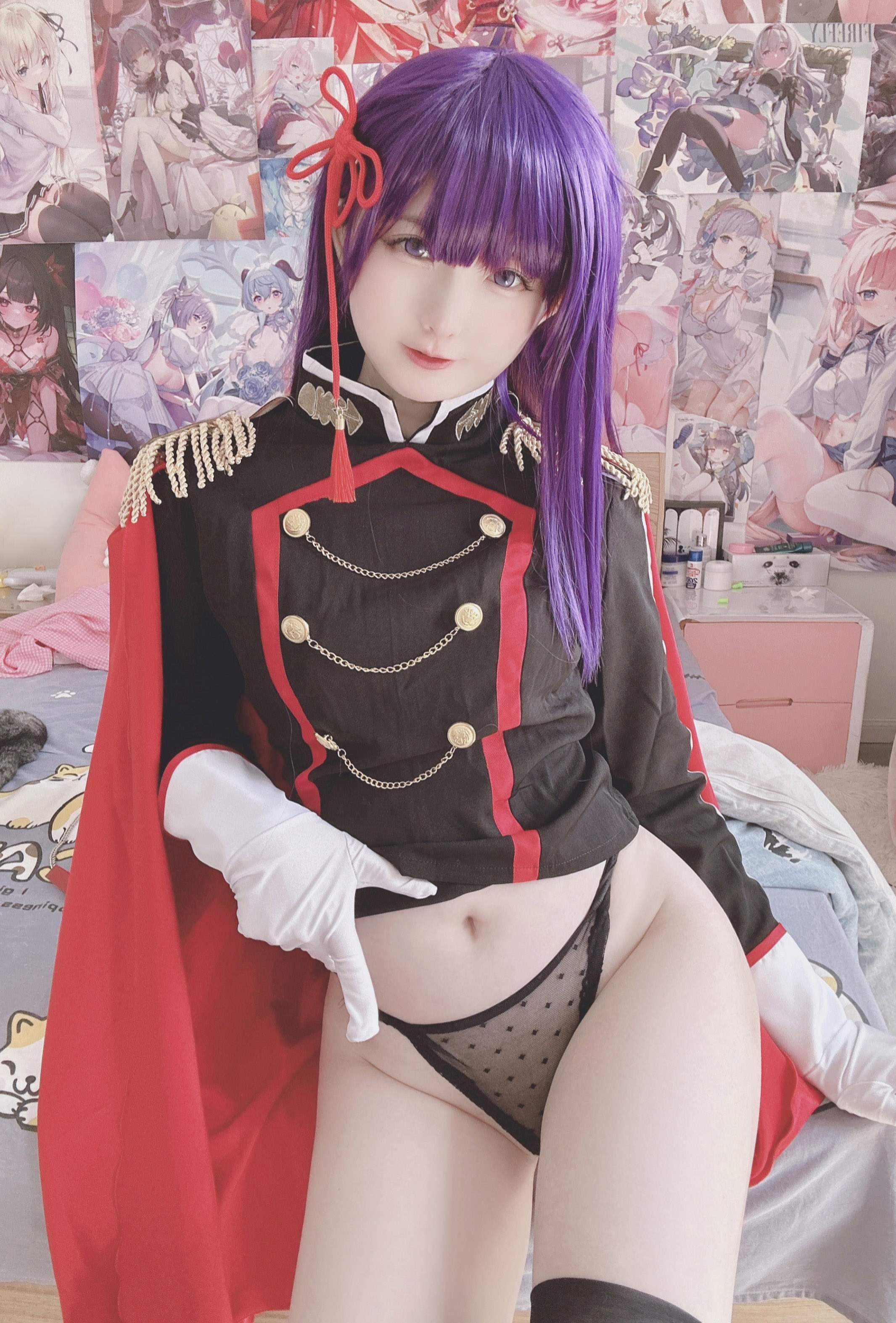[cosplay] 习呆呆 - 山城恋：ชุดเครื่องแบบสีดำแดงเผยจุดไวลียดกับการถ่ายทอดบทบาทแบบจัดเต็ม 22P1V