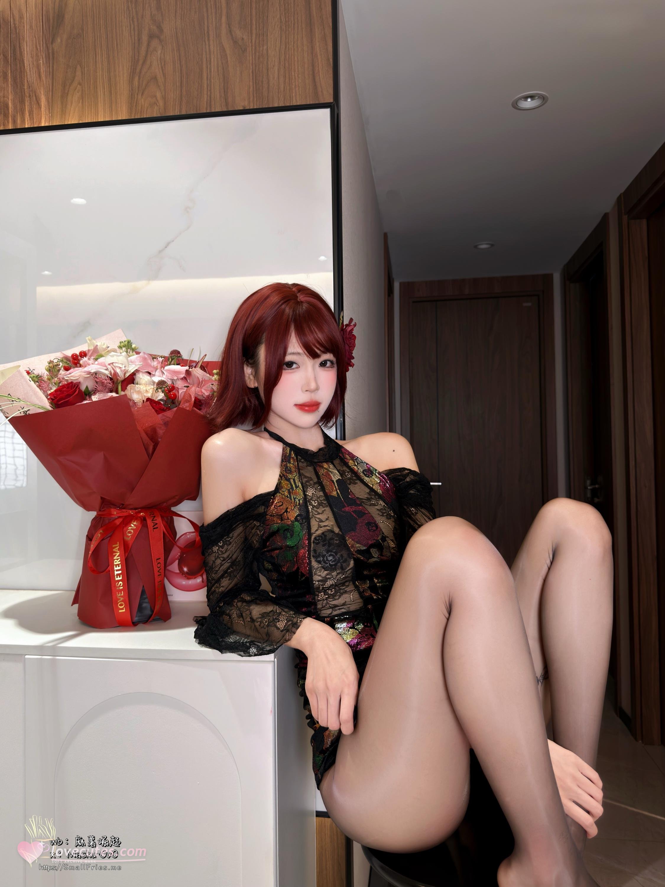 [私房] 麻薯好吃 - 3月随手拍：多套内衣制服居家自拍 黑丝美腿 80P