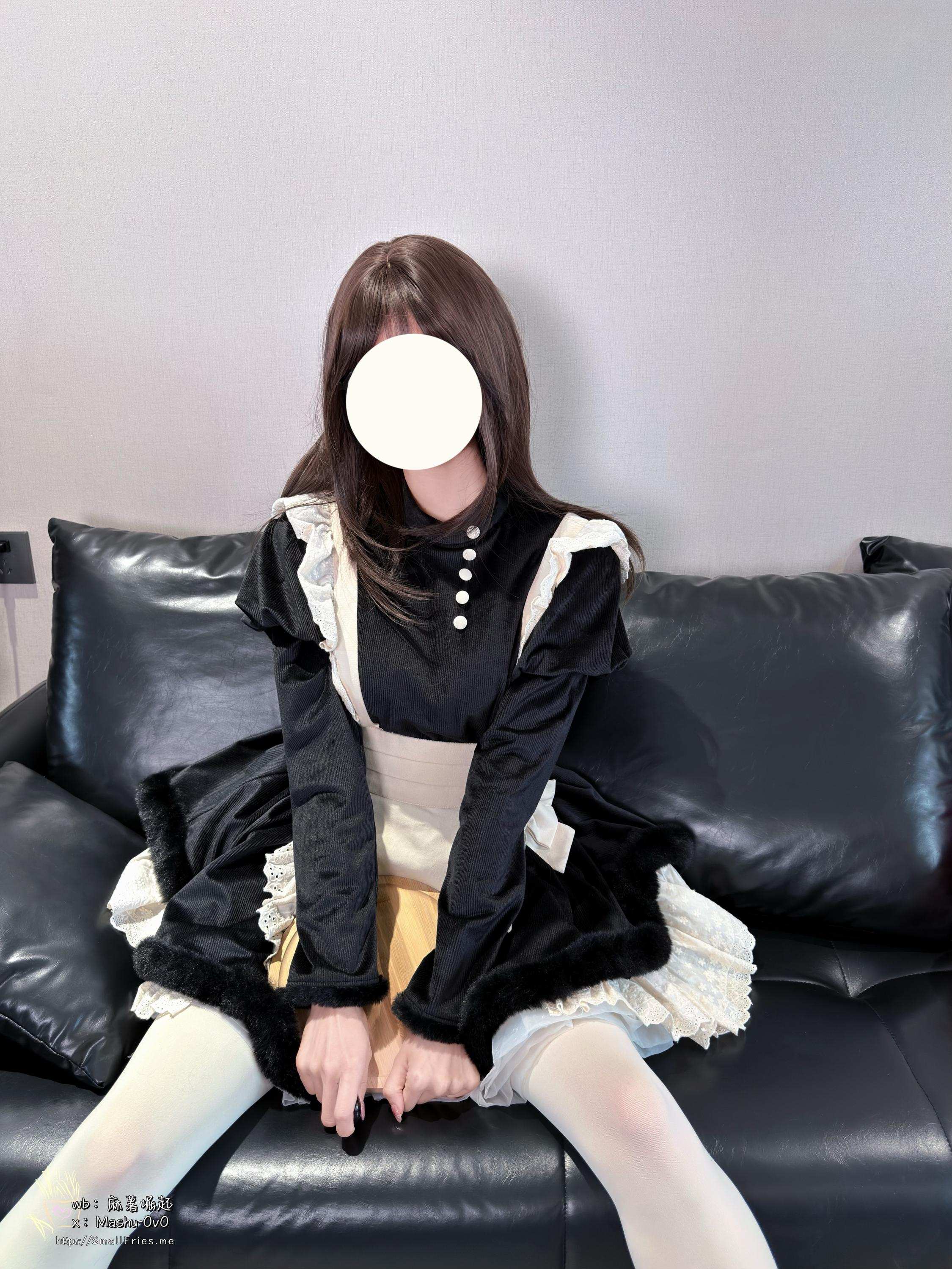 [私房] 麻薯好吃 - 3月随手拍：多套内衣制服居家自拍 黑丝美腿 80P