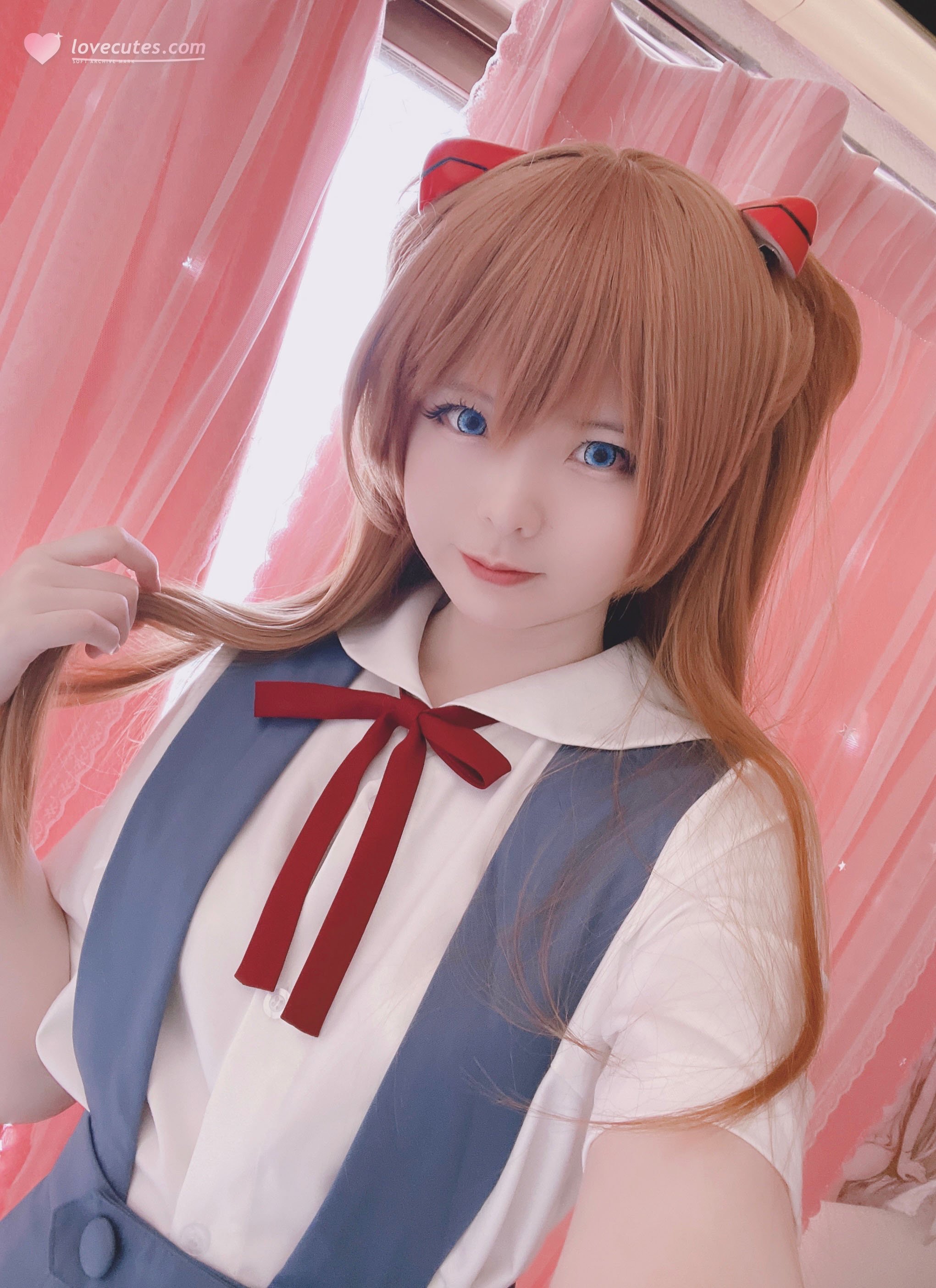 [cosplay] 习呆呆 - EVA Asuka: phục dựng táo bạo cảnh lộ điểm với đồng phục 16P1V
