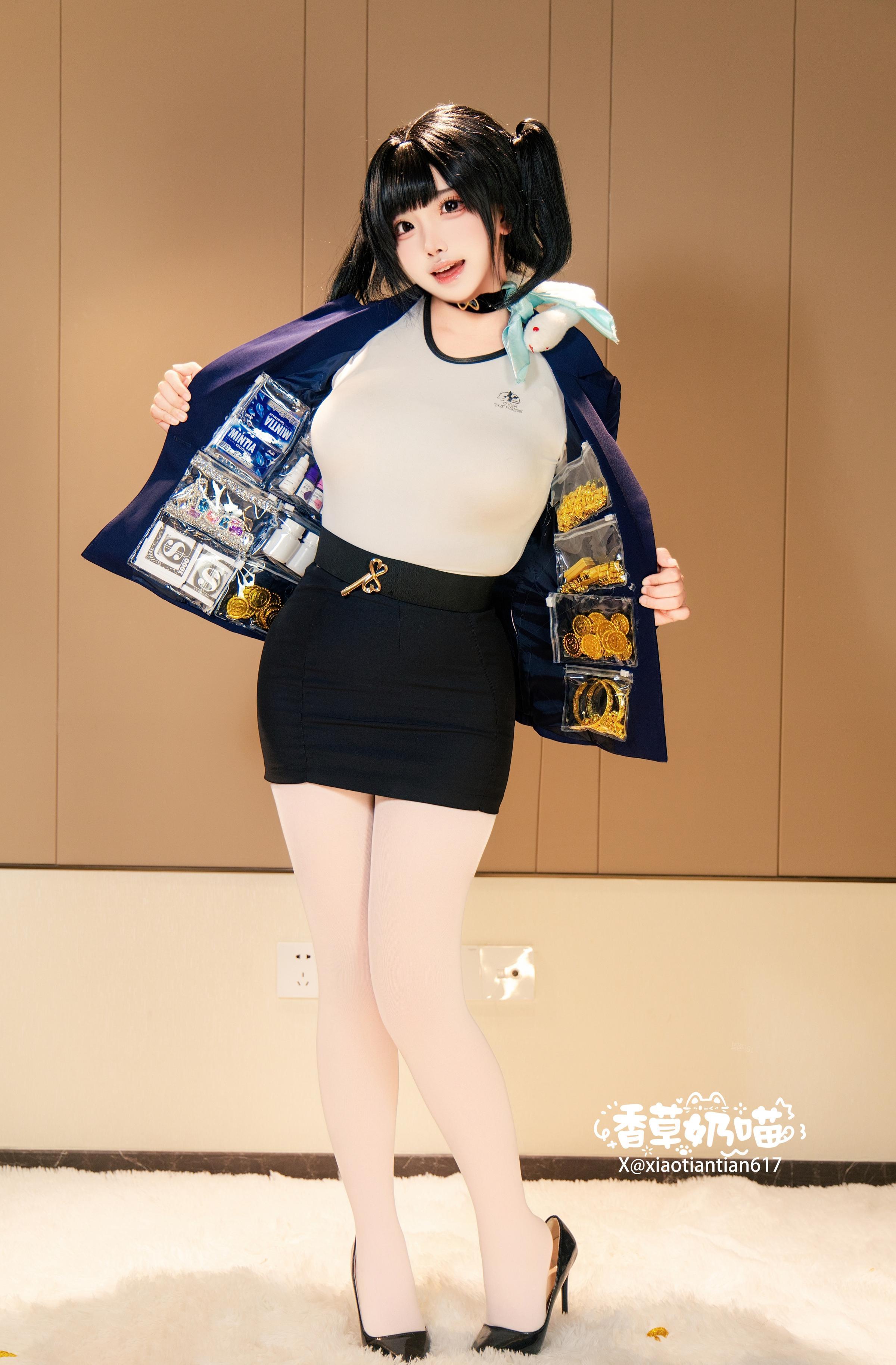 [cosplay] 바닐라 나비묘 - 승리의 여신 니케 소라: 흑청 재킷 흰 스타킹 거유 재현 136P22V