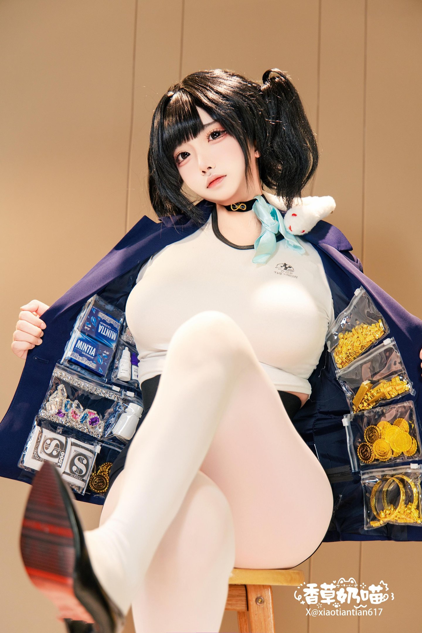 [cosplay] 바닐라 나비묘 - 승리의 여신 니케 소라: 흑청 재킷 흰 스타킹 거유 재현 136P22V