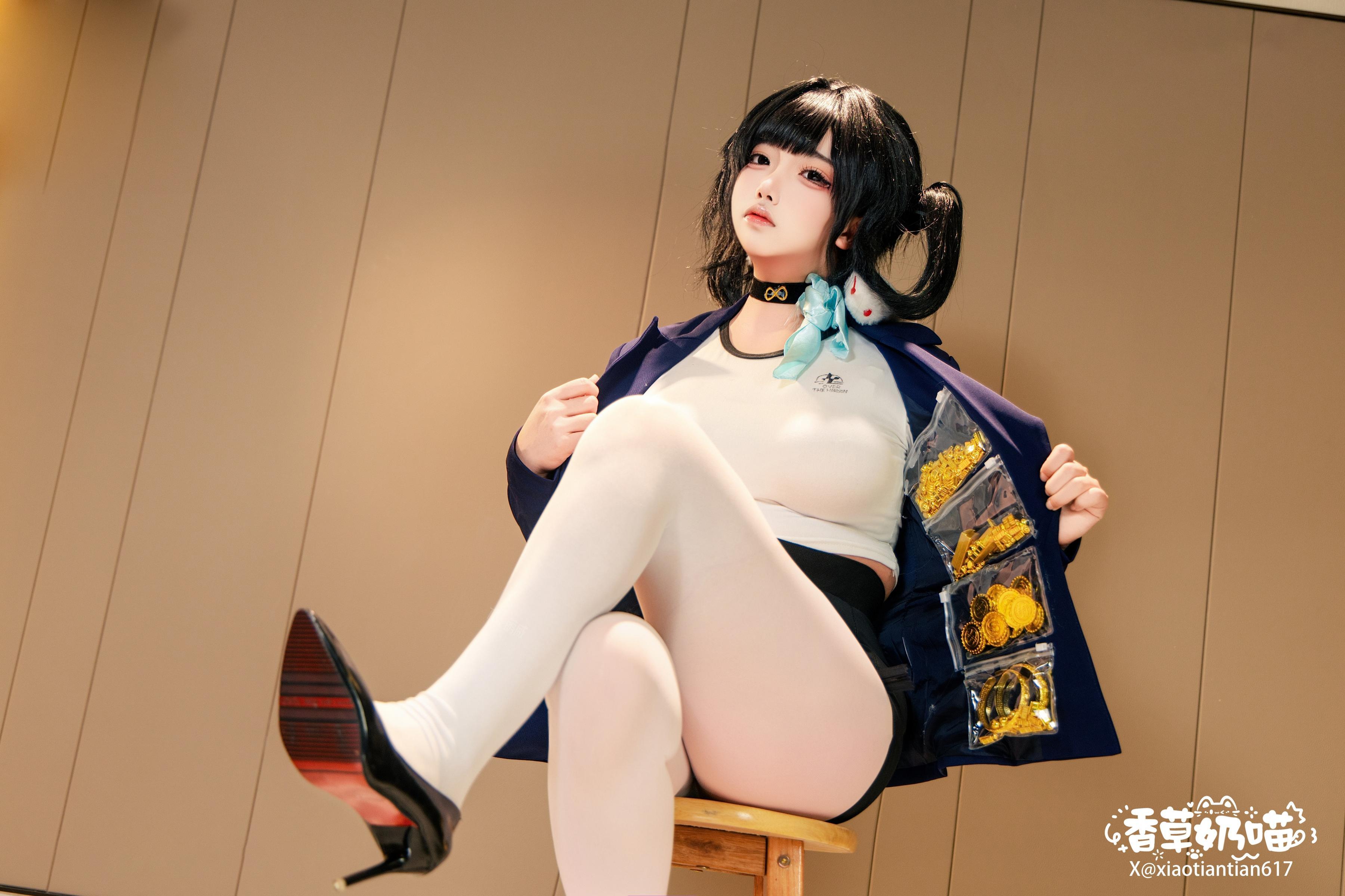 [cosplay] 바닐라 나비묘 - 승리의 여신 니케 소라: 흑청 재킷 흰 스타킹 거유 재현 136P22V