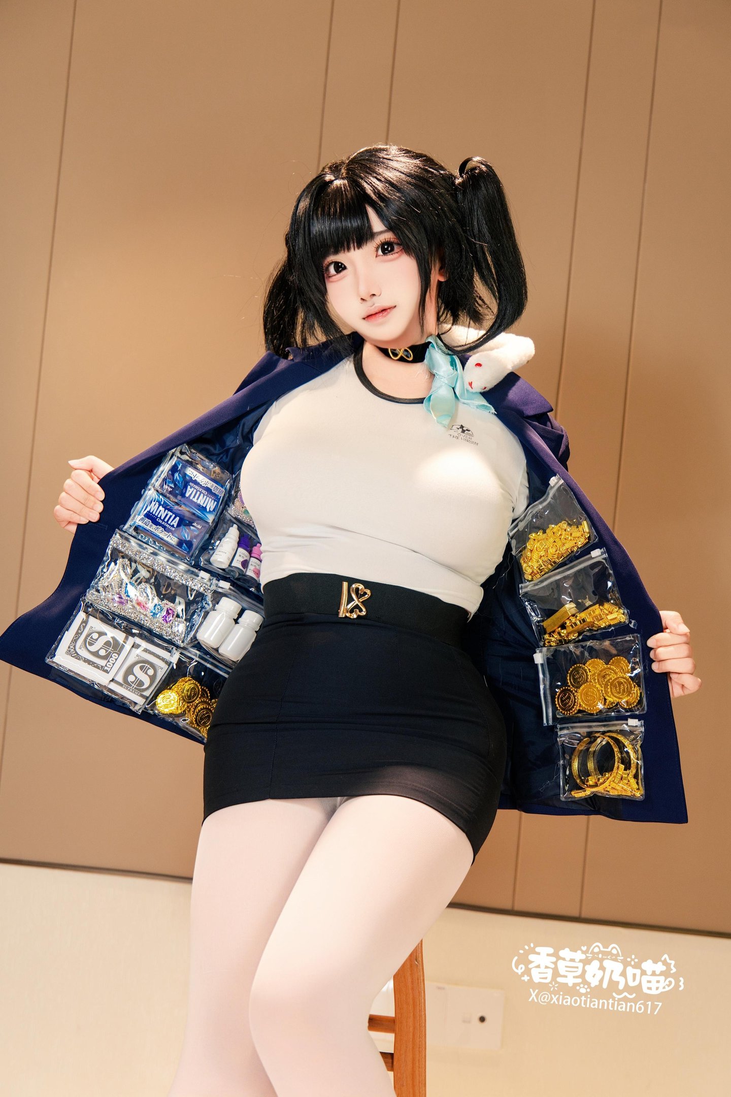 [cosplay] 바닐라 나비묘 - 승리의 여신 니케 소라: 흑청 재킷 흰 스타킹 거유 재현 136P22V