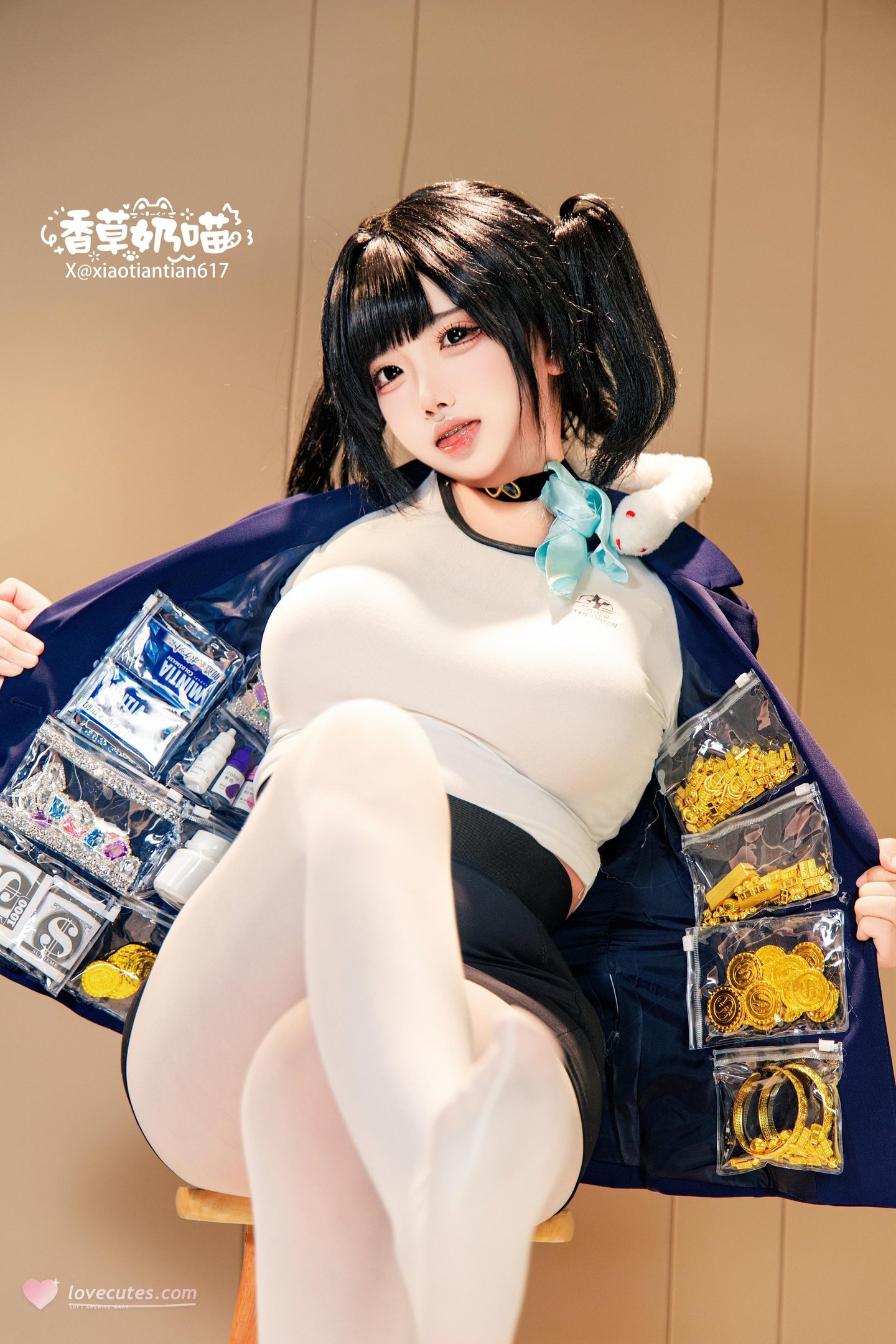 [cosplay] 바닐라 나비묘 - 승리의 여신 니케 소라: 흑청 재킷 흰 스타킹 거유 재현 136P22V