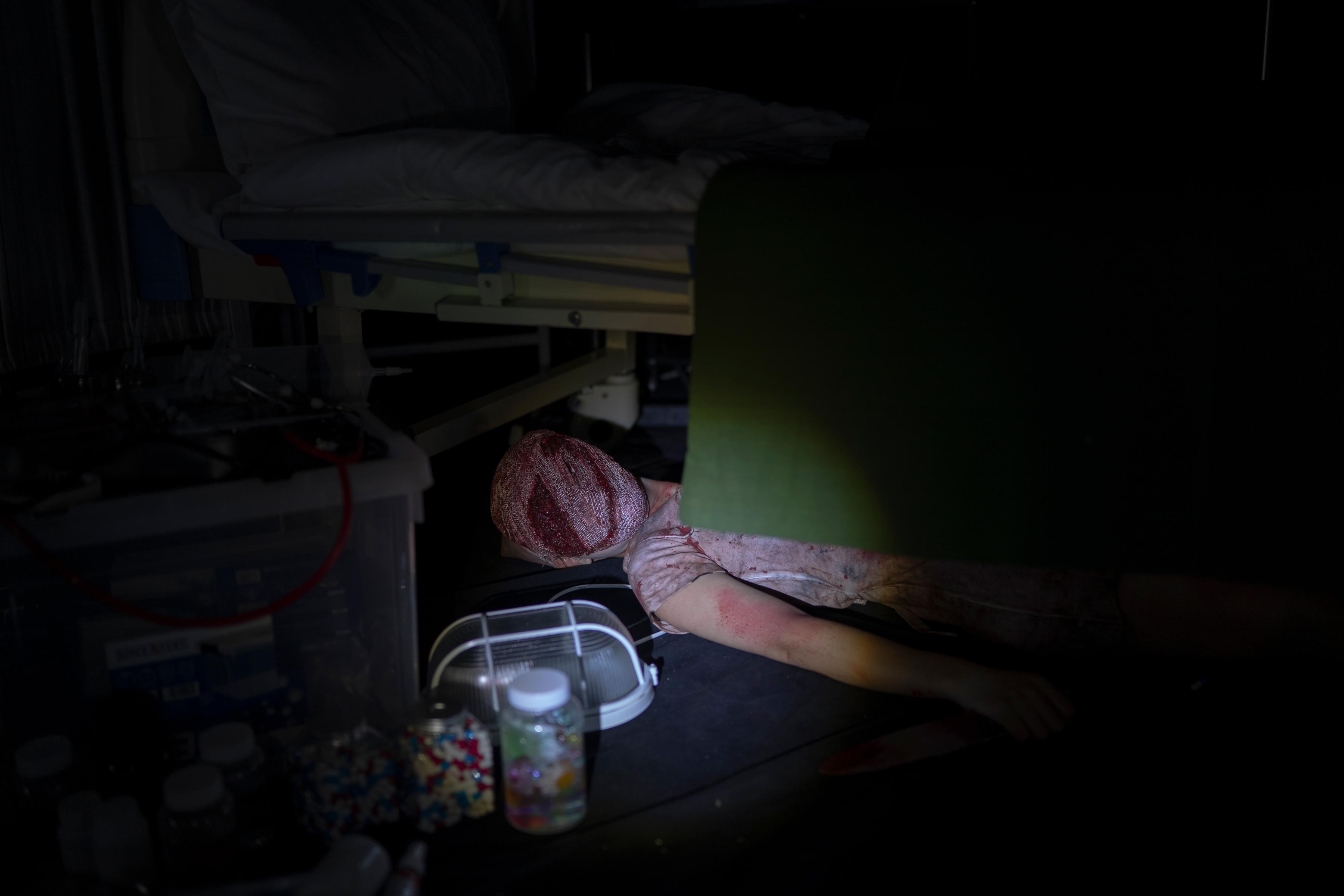 [cosplay] Bangni邦尼 - 寂静岭护士：ชุดพยาบาลห้องผู้ป่วยสยองขวัญ โชว์เนื้อหนังมาก 90P4V