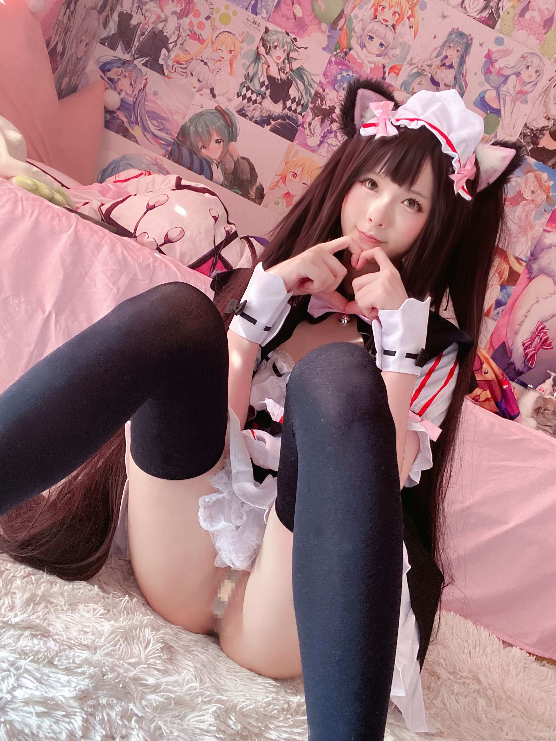 [cosplay] 习呆呆 - 巧克力貓娘：貓耳女僕黑絲全裸自拍 34P2V