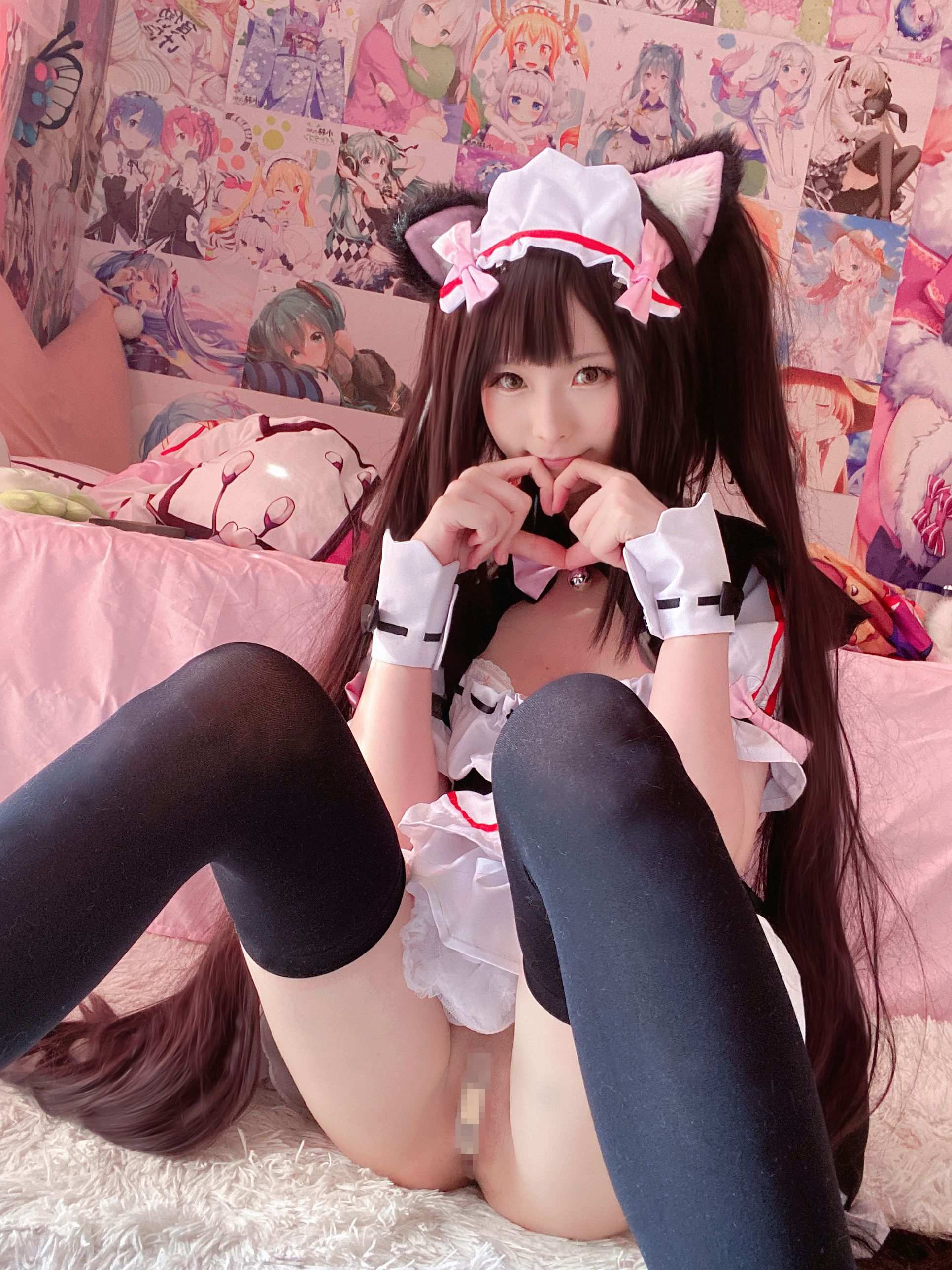 [cosplay] 习呆呆 - 巧克力貓娘：貓耳女僕黑絲全裸自拍 34P2V