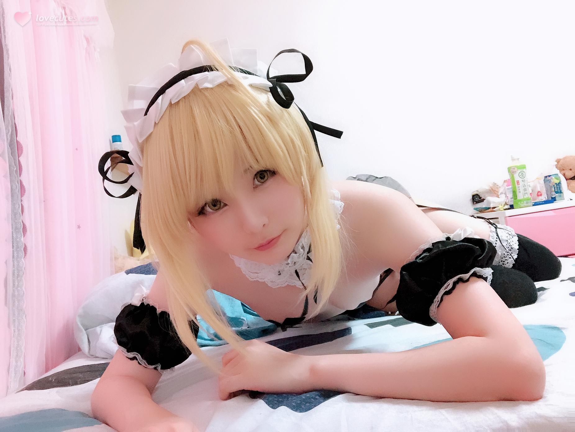 [cosplay] Xidai Dai - FGO Artoria: Sexy Maid, White Stockings, Curvy Butt, Extreme Temptation 41P2V