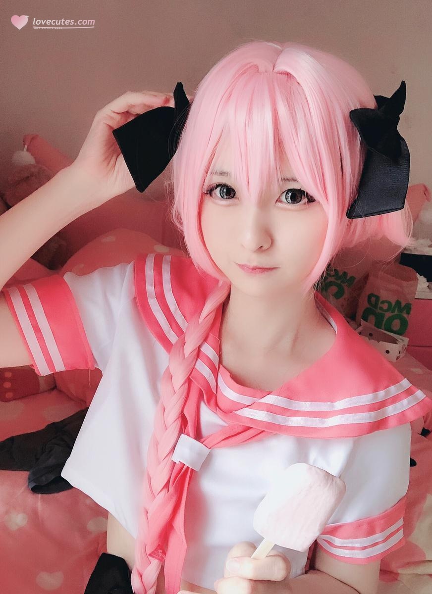 [cosplay] 习呆呆 - FGO阿斯托尔福：粉色水手服露點美腿寫真 47P