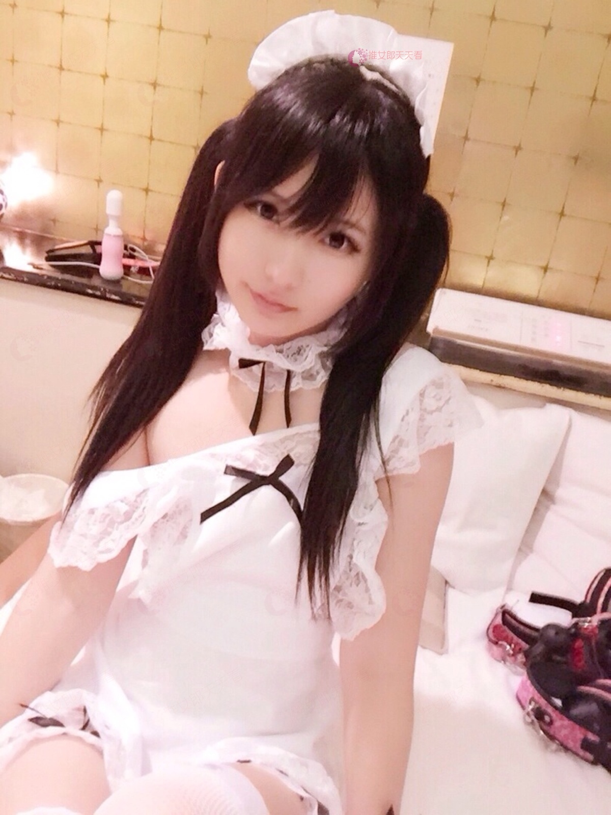 [Private] Xi Daidai - Maid Theme: White Stockings Bed Shoot Nude Intimate Private Photos 34P1V