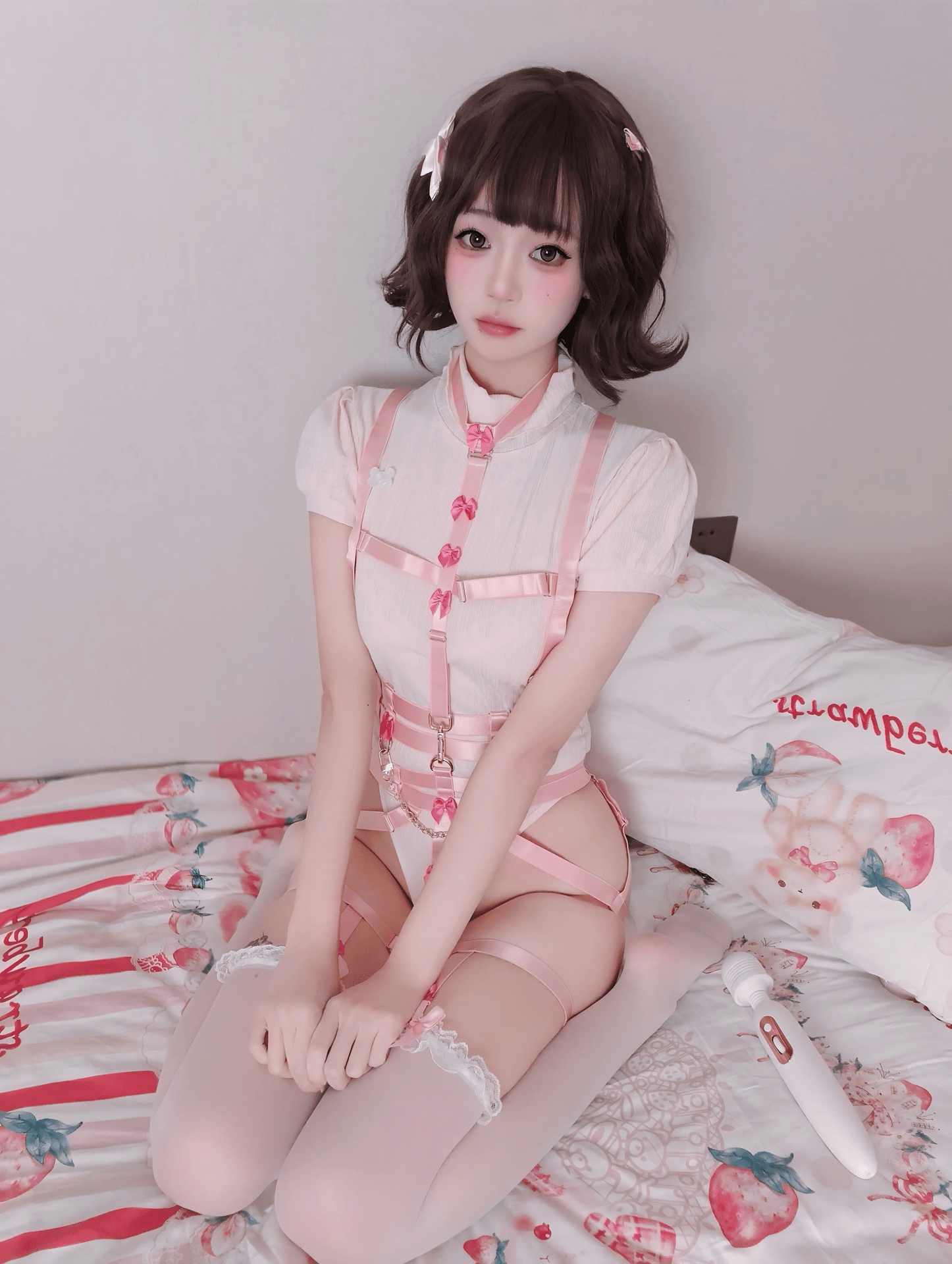 [私房] 麻薯好吃 - 蝴蝶結小狗：粉白寵物系內衣 小狗私房 80P1V