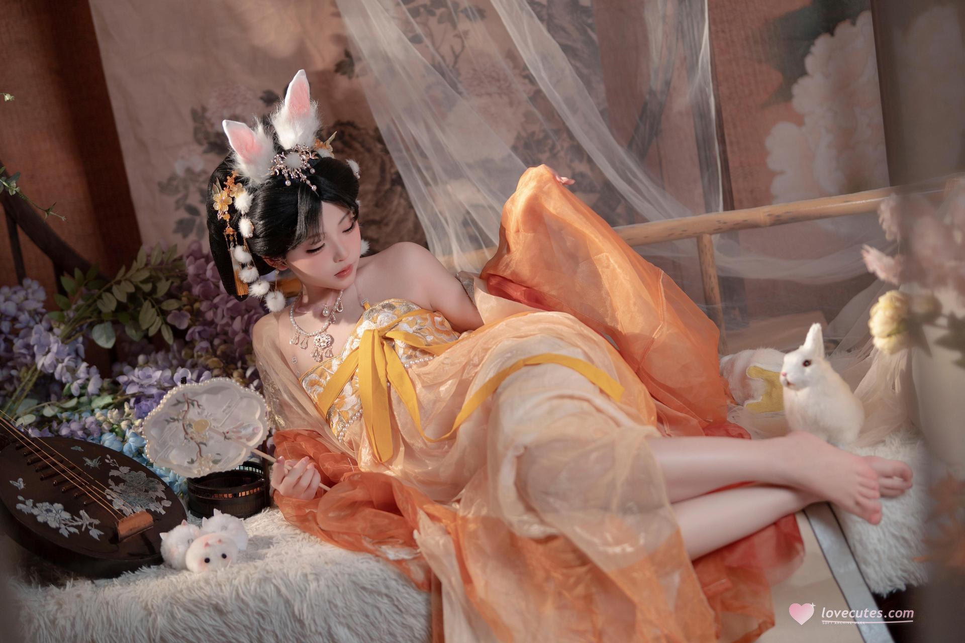 [私房] Bangni邦尼 - เทศกาลไหว้พระจันทร์ กระต่ายหยก: กระโปรงผ้าชีฟองสีส้ม หูกระต่าย ชุดเซ็ตส่วนตัวเทศกาลไหว้พระจันทร์ ขาเรียวยาวโดดเด่น 88P7V