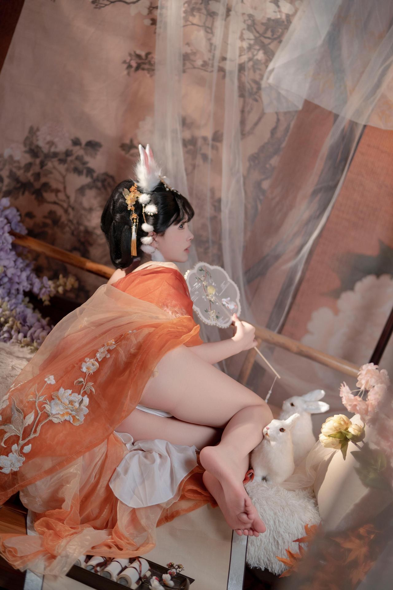 [私房] Bangni邦尼 - เทศกาลไหว้พระจันทร์ กระต่ายหยก: กระโปรงผ้าชีฟองสีส้ม หูกระต่าย ชุดเซ็ตส่วนตัวเทศกาลไหว้พระจันทร์ ขาเรียวยาวโดดเด่น 88P7V