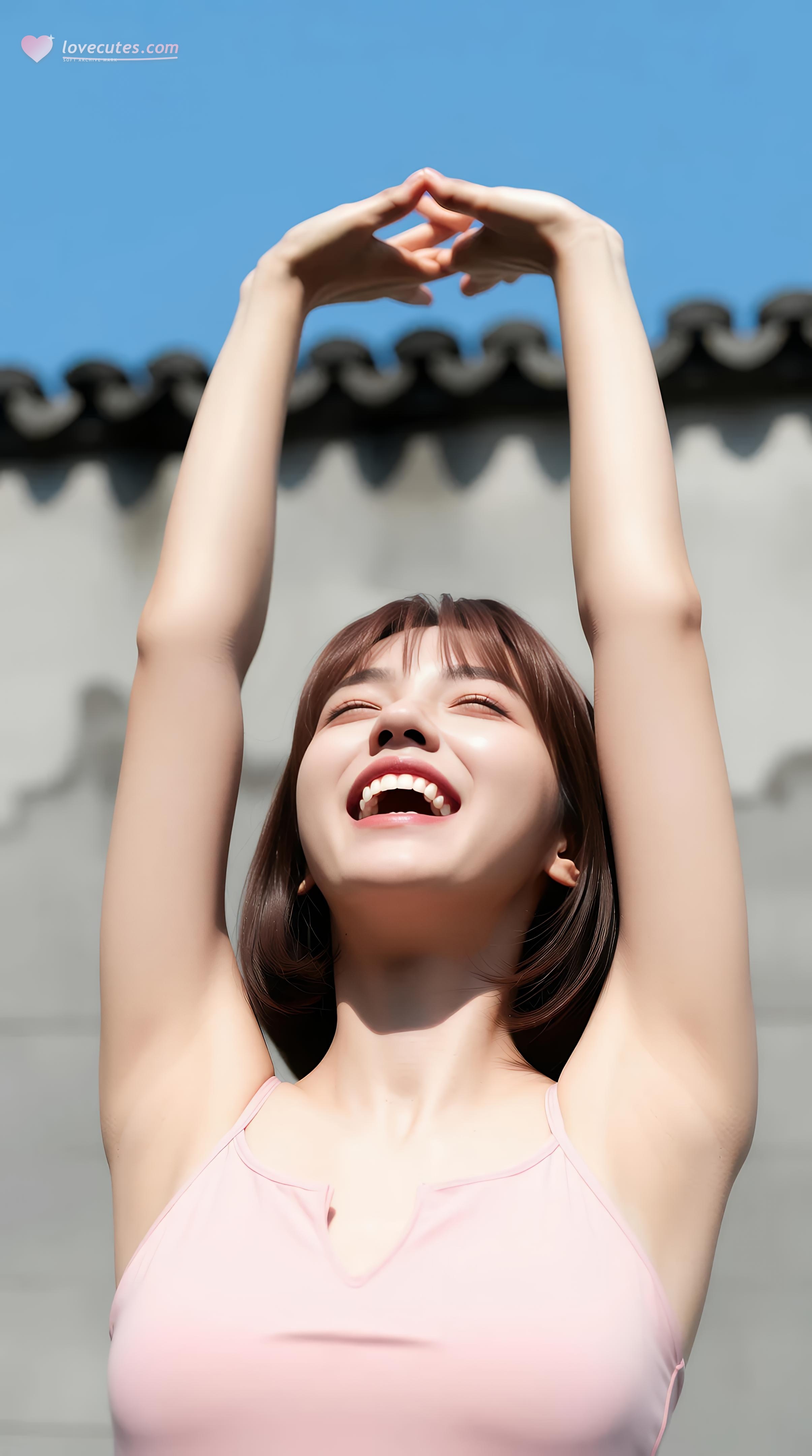 [AI美女] 小喬不喬 - 粉色短裙街巷：戶外陽光清純美腿 97P