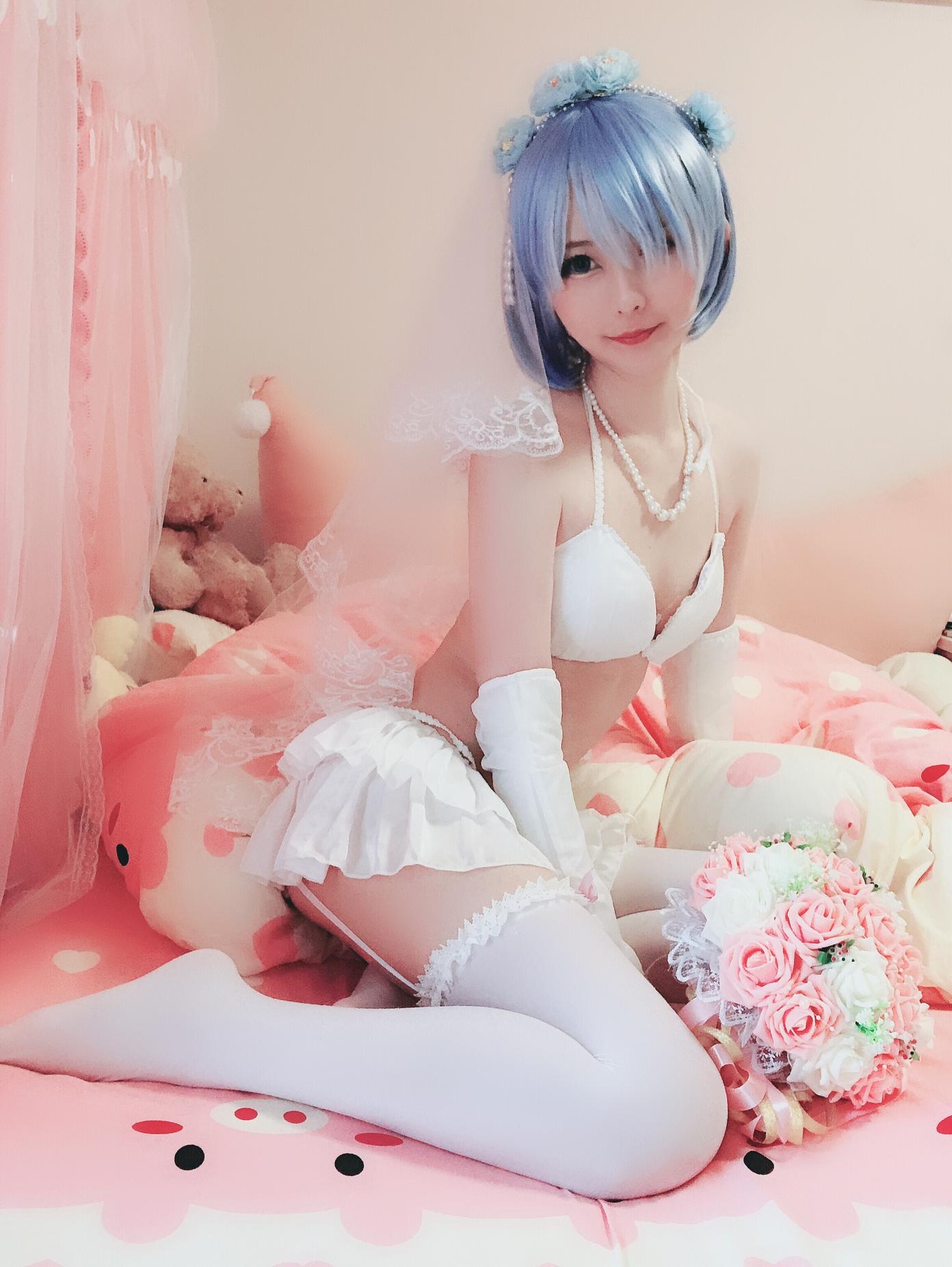 [cosplay] 习呆呆 - ชุดเจ้าสาวเรม: ชุดเจ้าสาวถุงน่องขาว โชว์จุก สเกลใหญ่สมจริง 50P2V