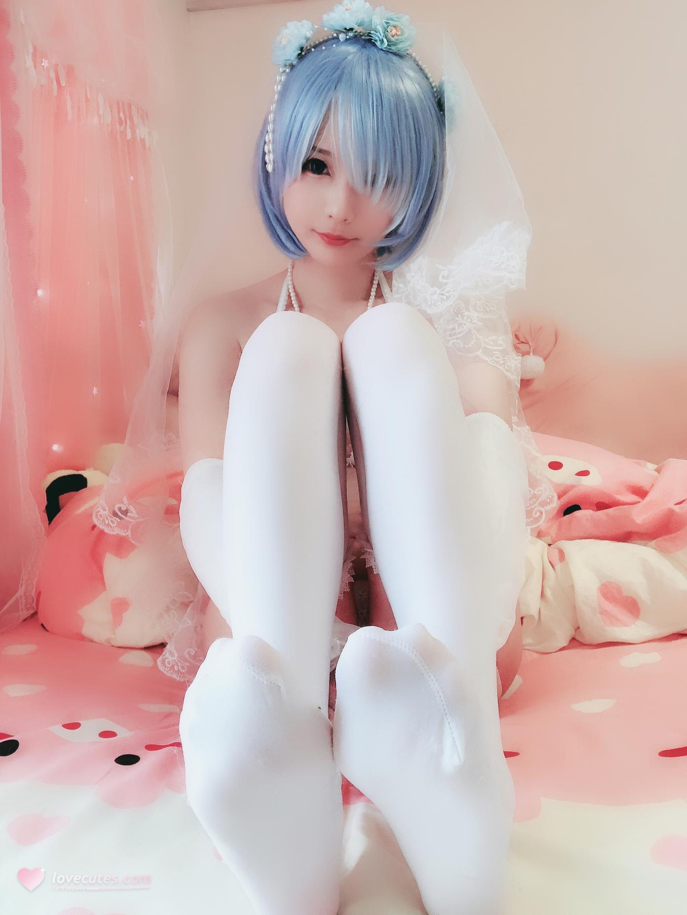 [cosplay] 习呆呆 - 렘 웨딩드레스: 흰 스타킹 신부 노출 대담 재현 50P2V
