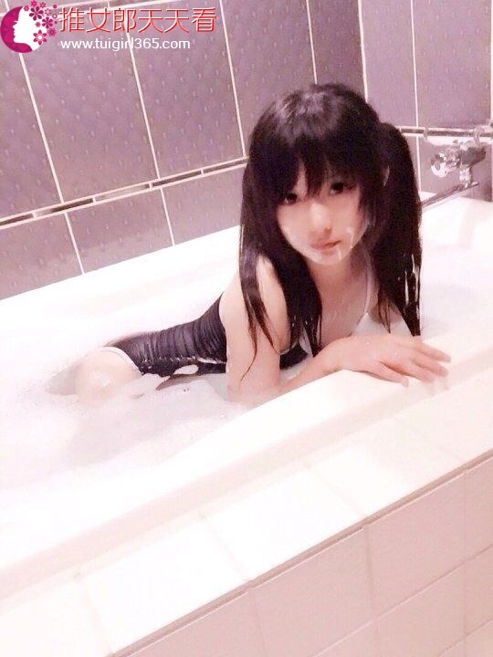 [私房] 习呆呆 - 死库水主题：浴缸湿身露点私拍 39P2V