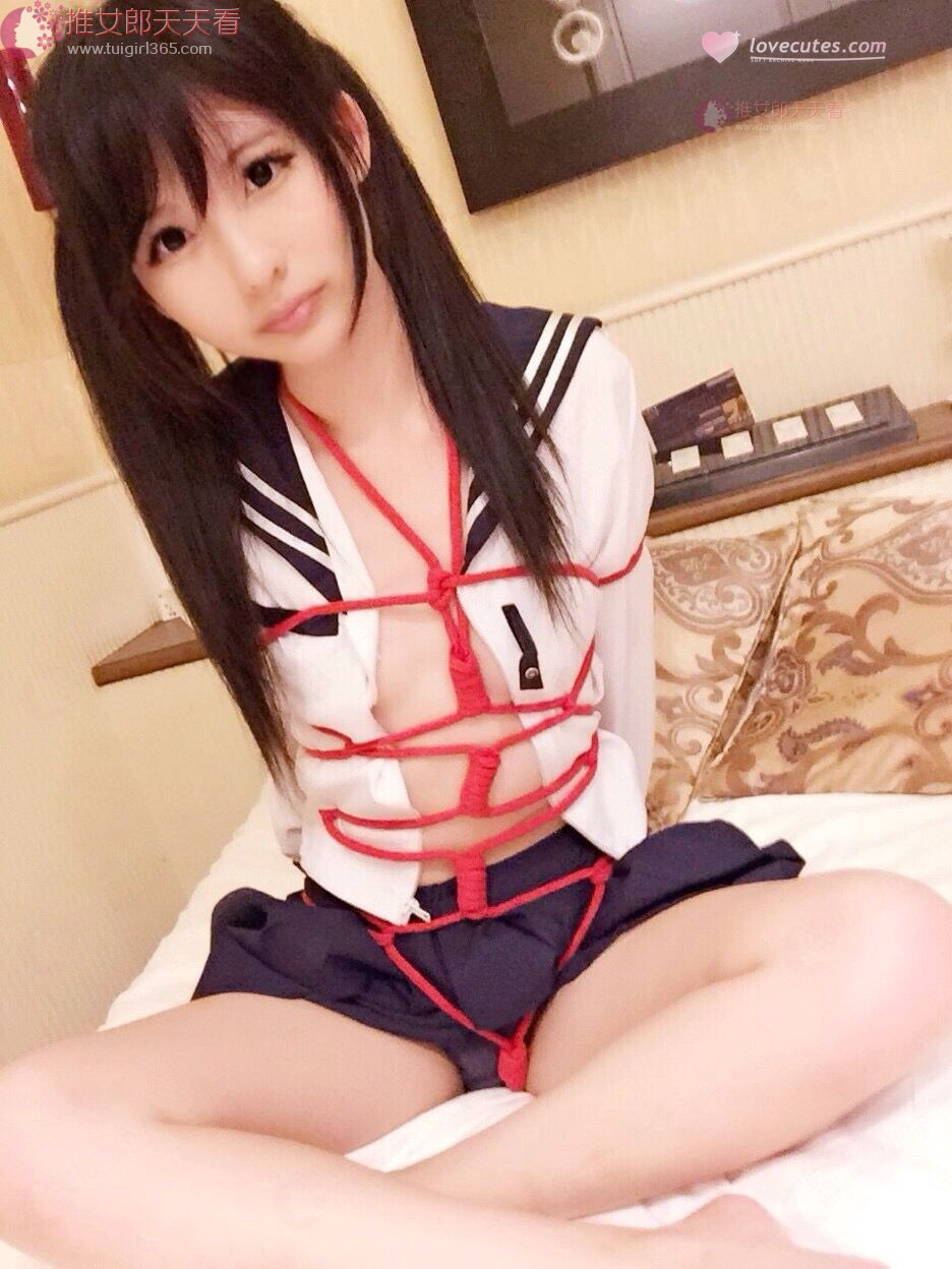[私房] 习呆呆 - セーラー服テーマ：黒ストッキング双馬尾露点私撮り 37P1V